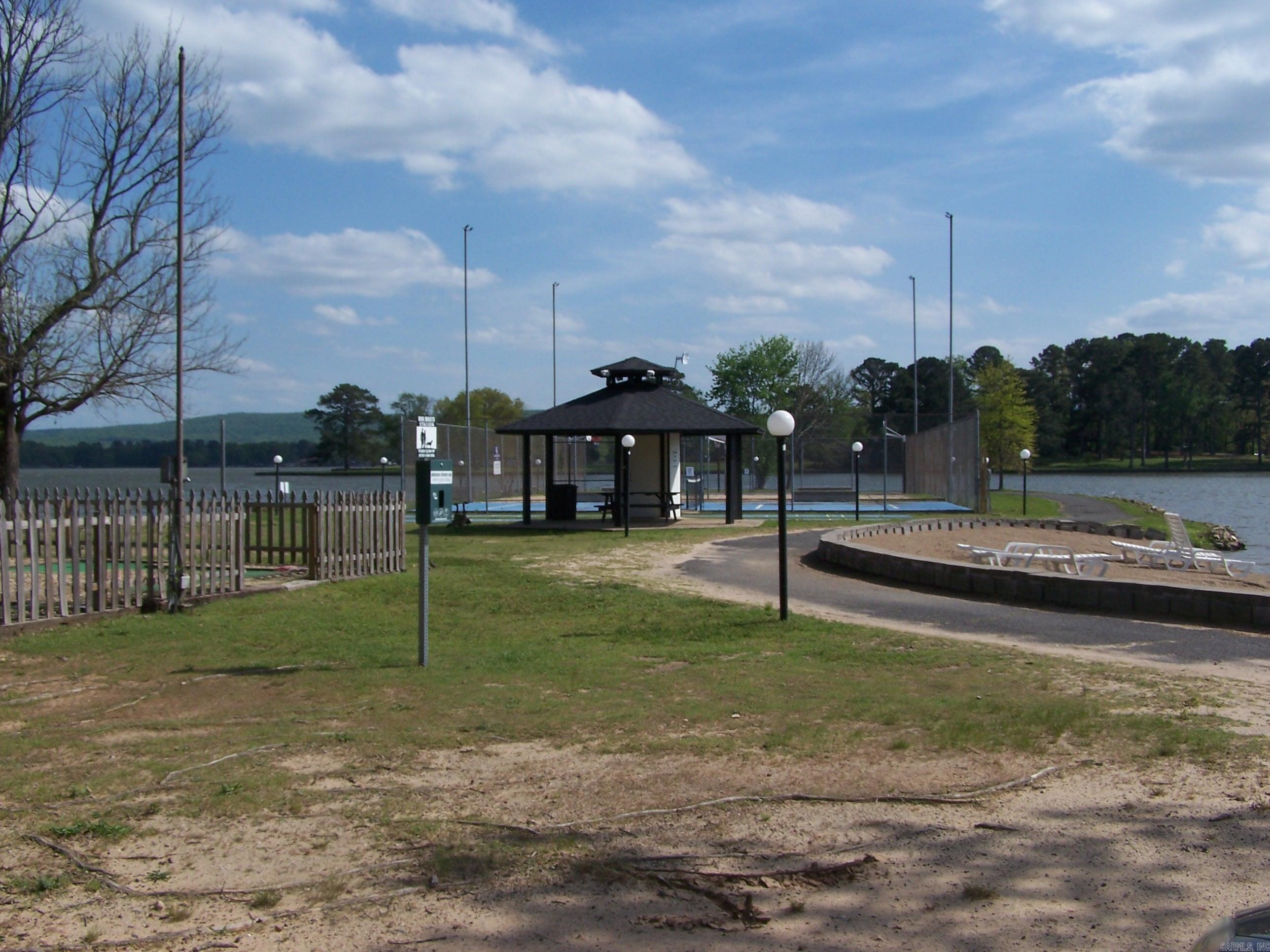 EMERALD ISLE HPR - Residential