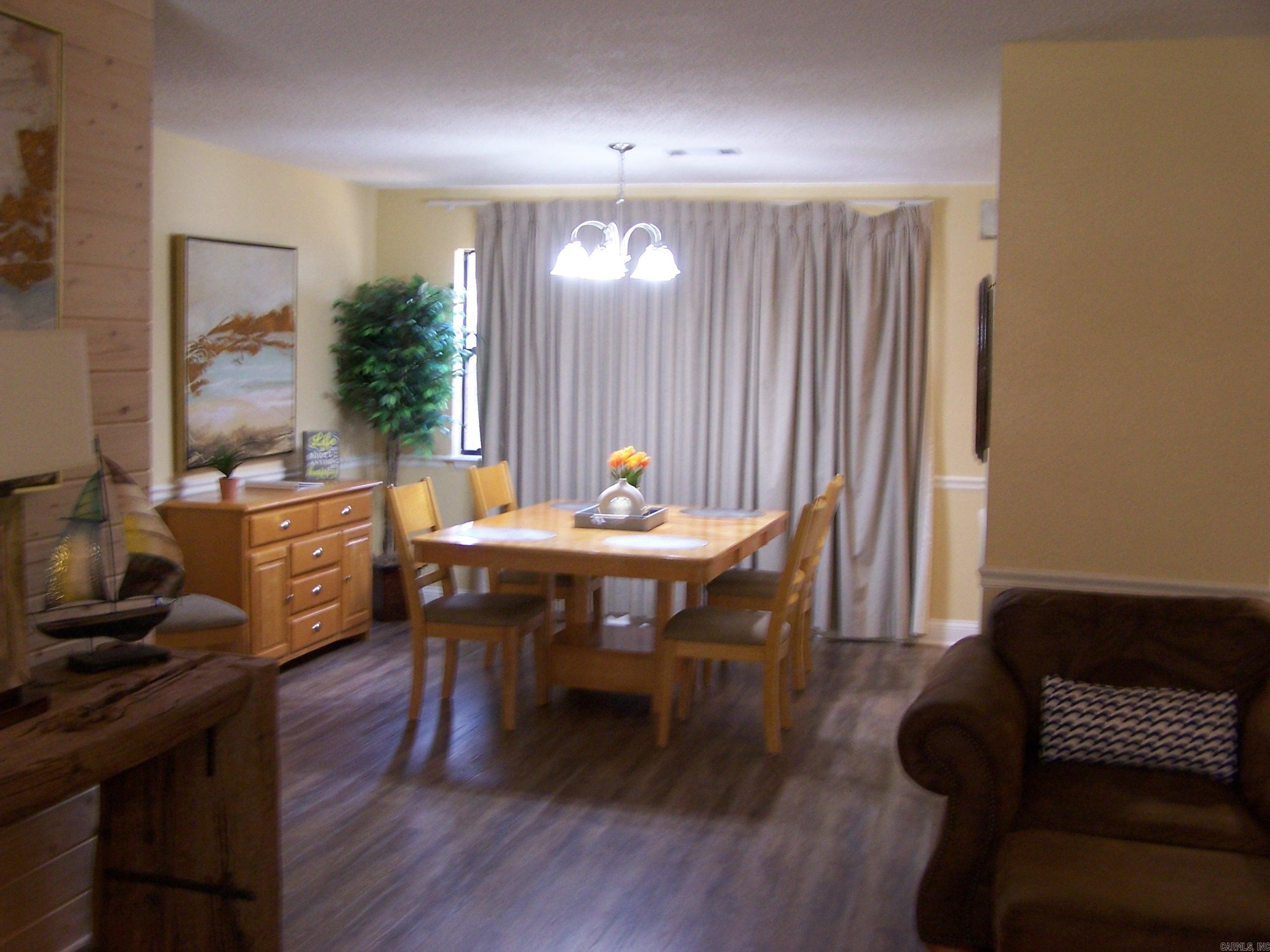 EMERALD ISLE HPR - Residential