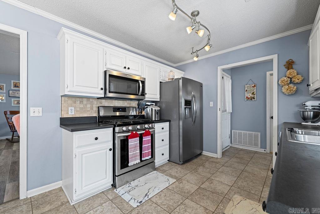 VALLEY ELMS S/D - Residential