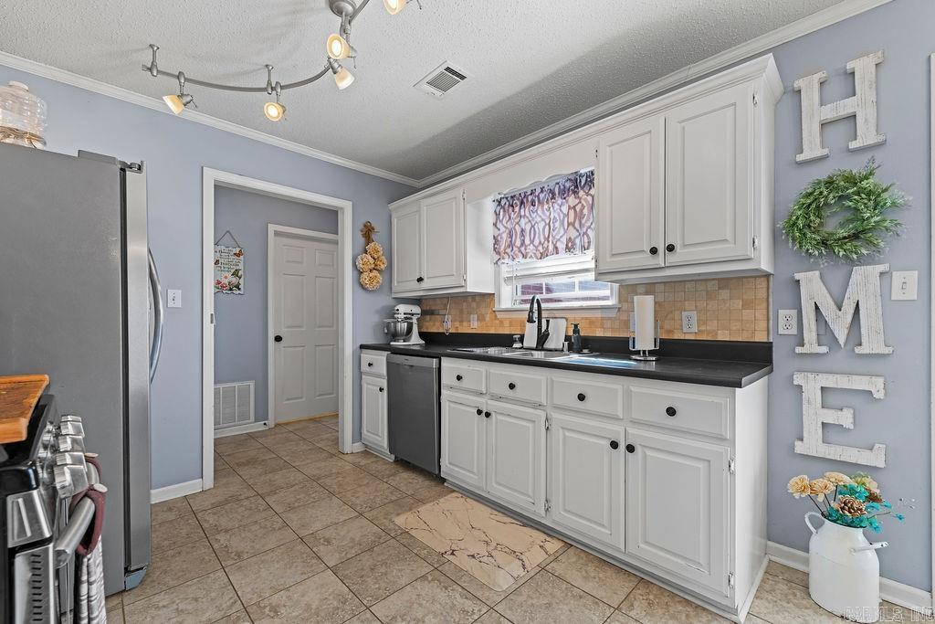 VALLEY ELMS S/D - Residential