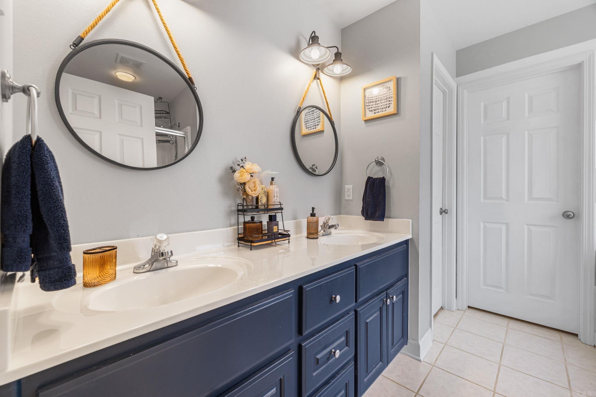 COLLENWOOD - Residential