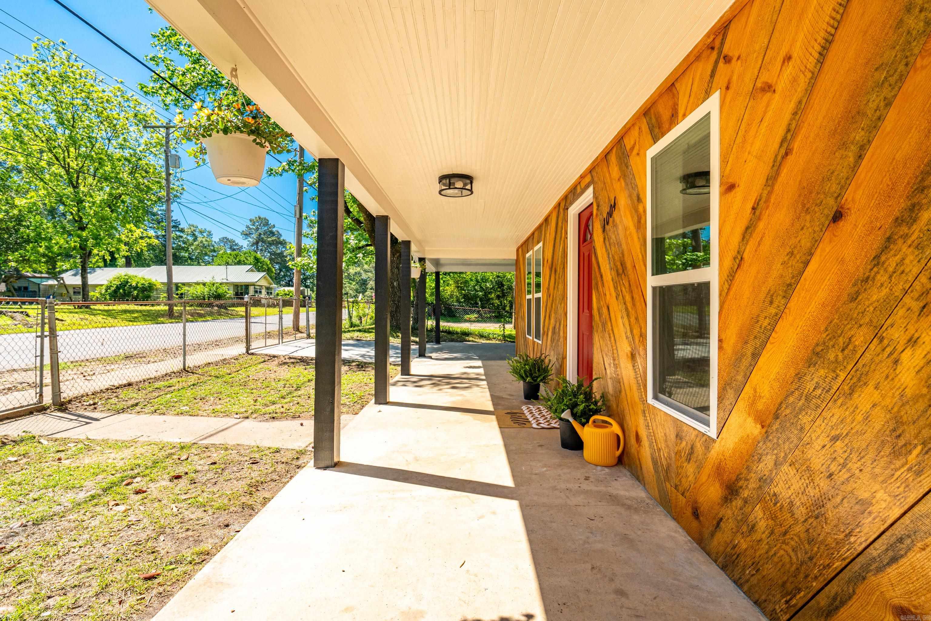 EASTWOOD - Residential