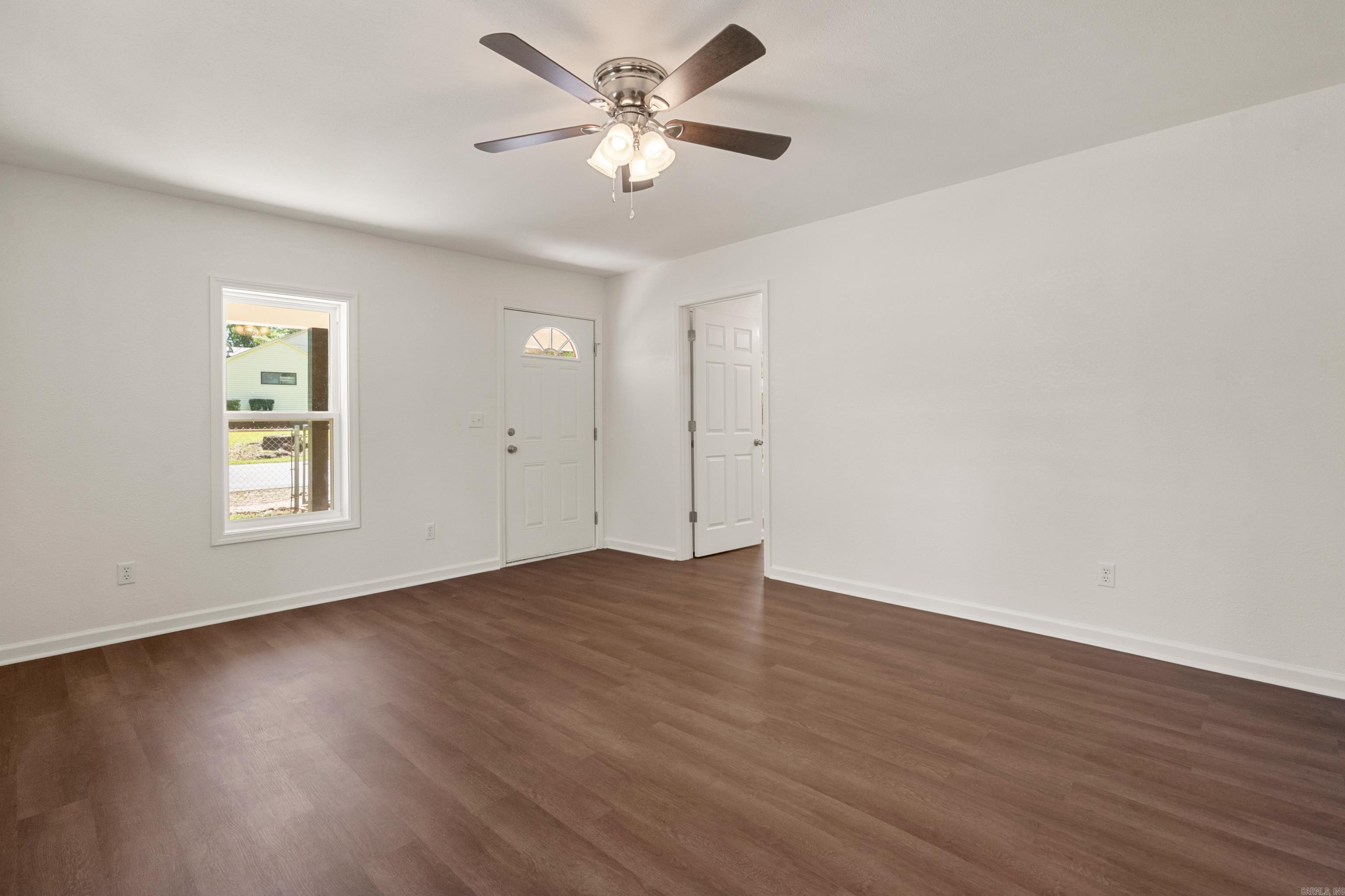 EASTWOOD - Residential