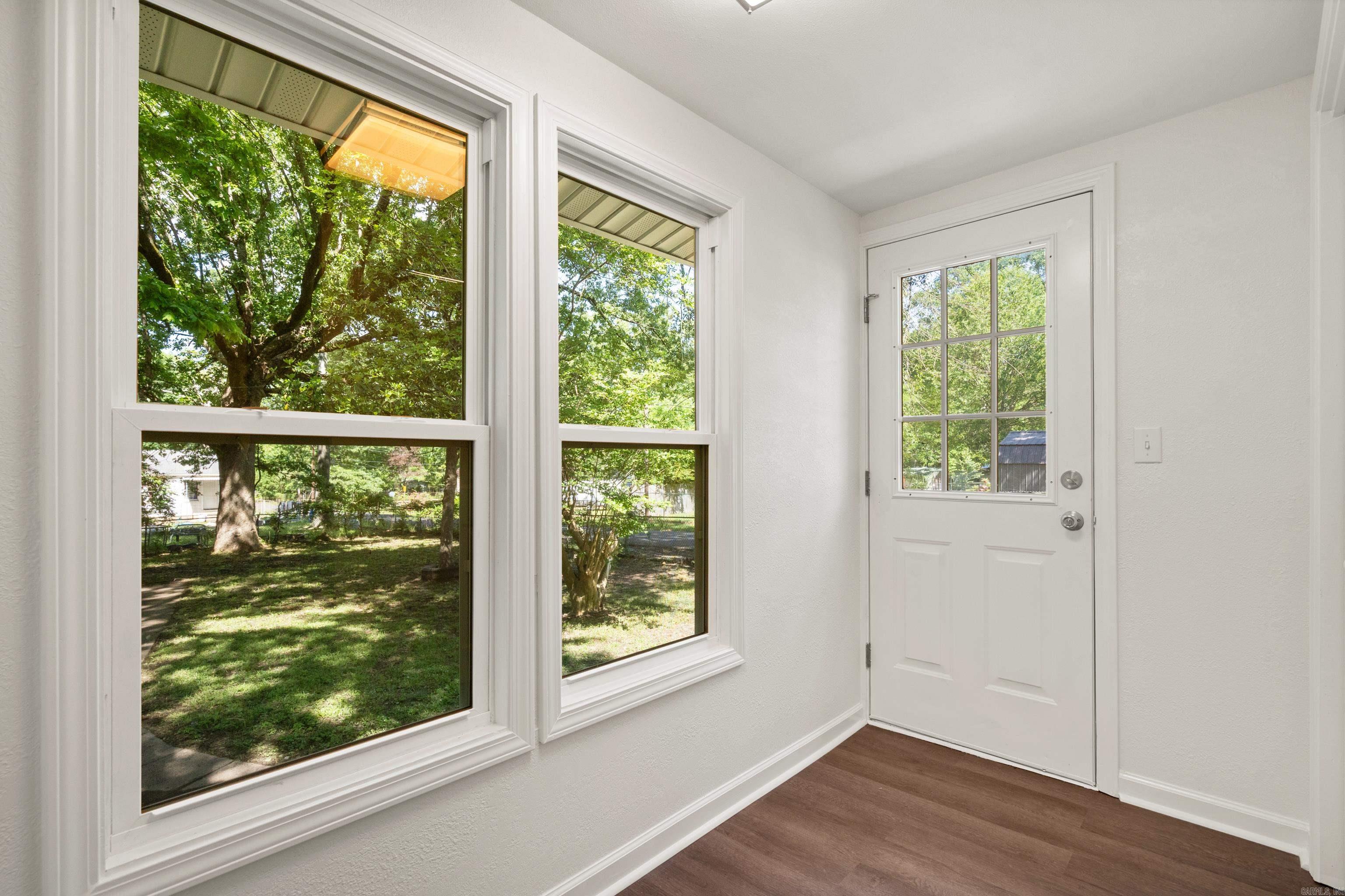 EASTWOOD - Residential