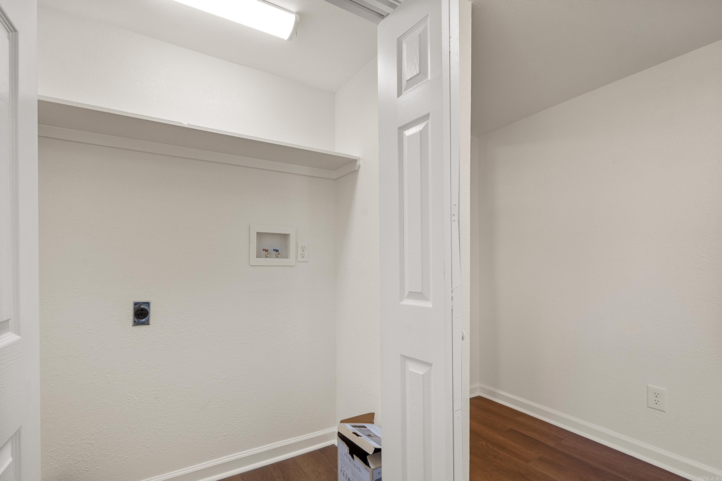 EASTWOOD - Residential