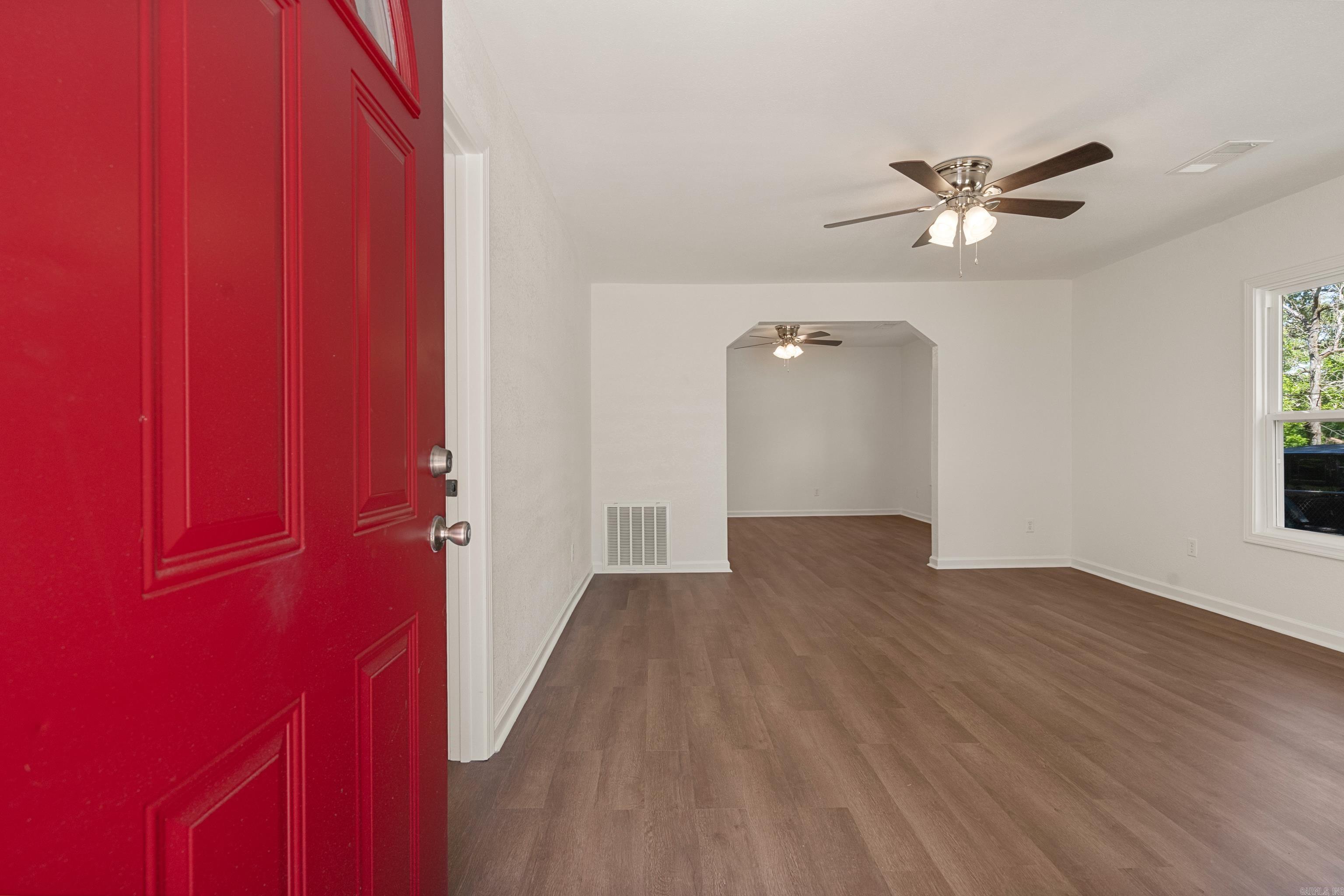 EASTWOOD - Residential