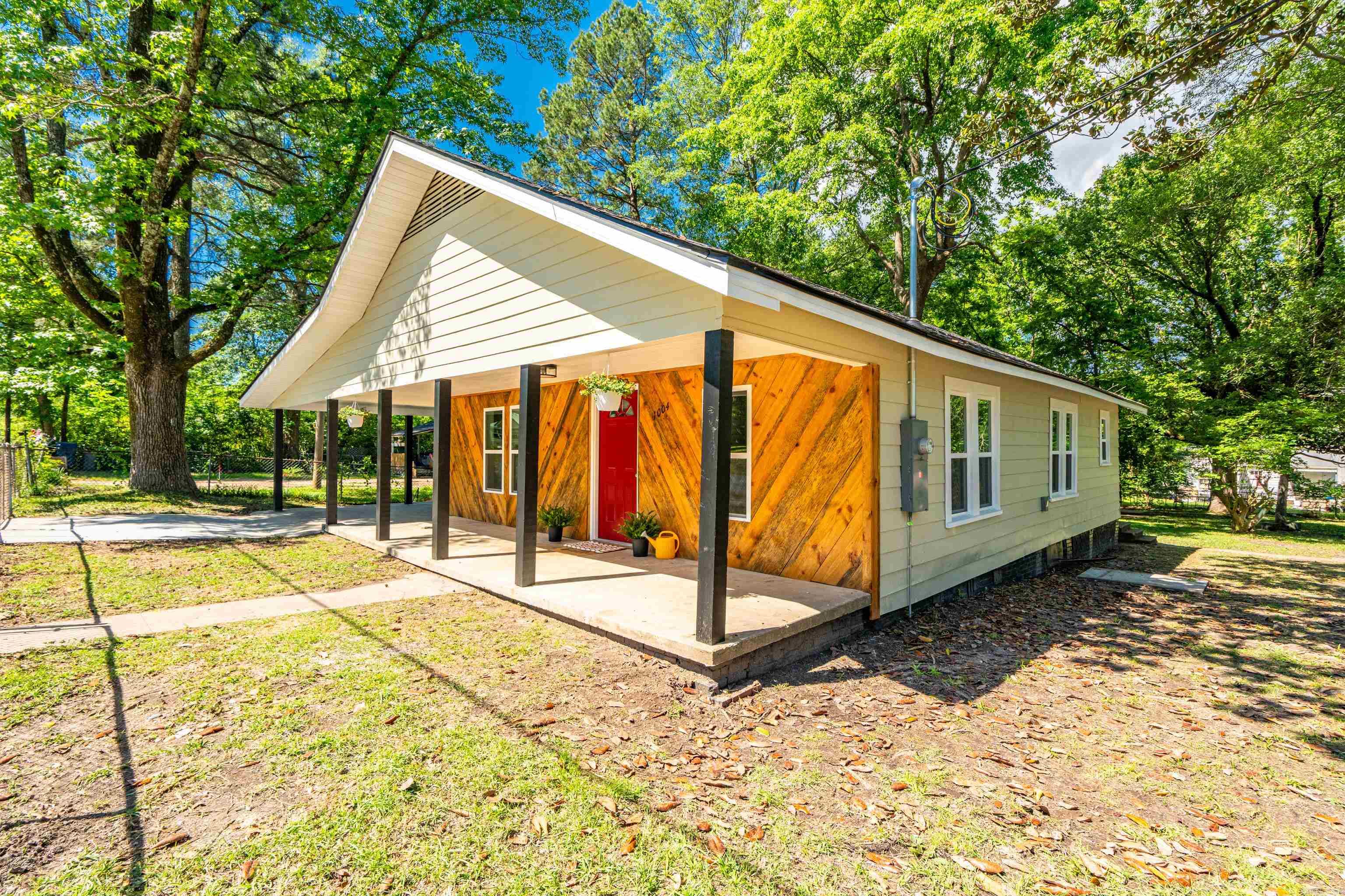 EASTWOOD - Residential