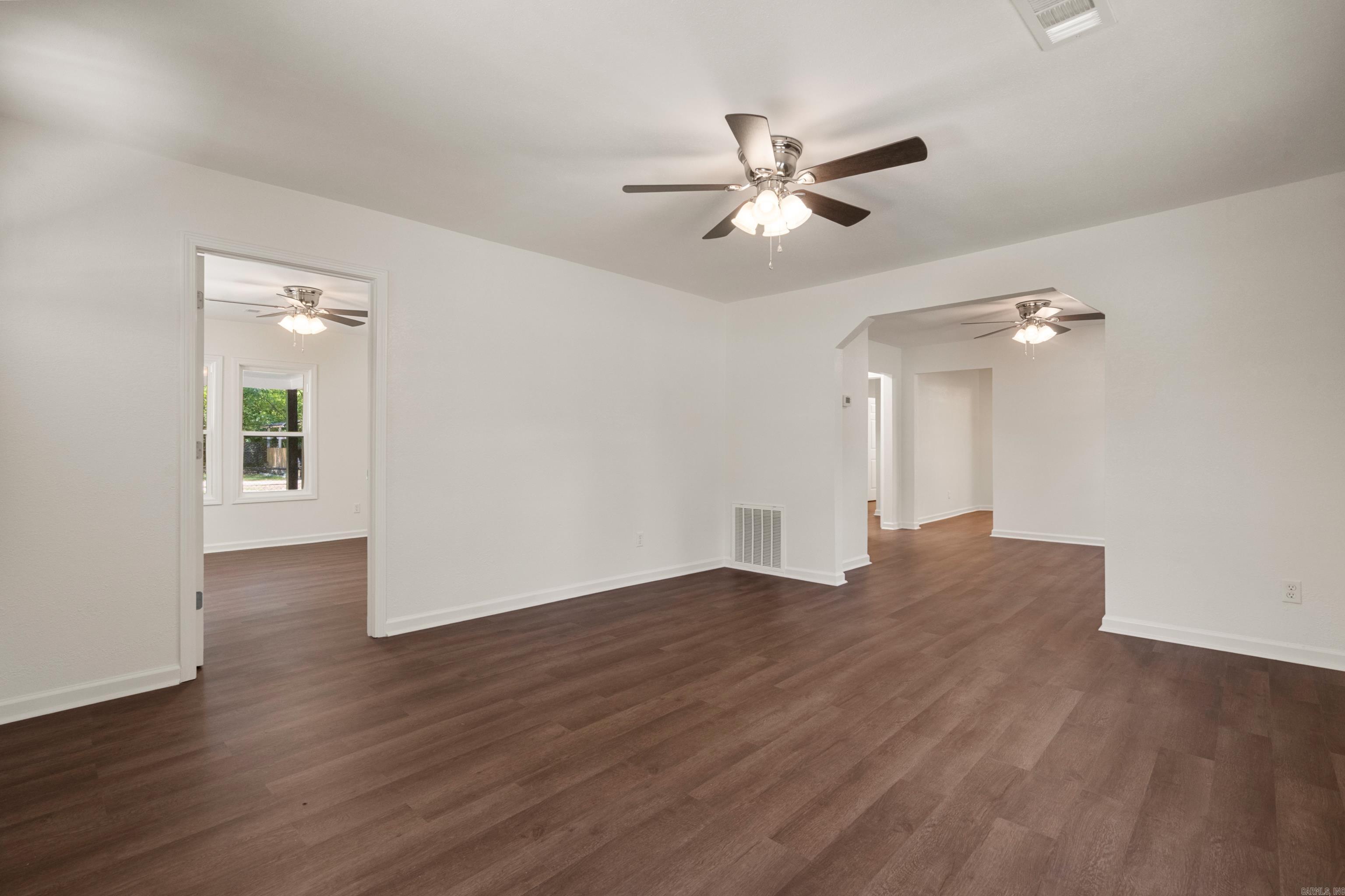 EASTWOOD - Residential