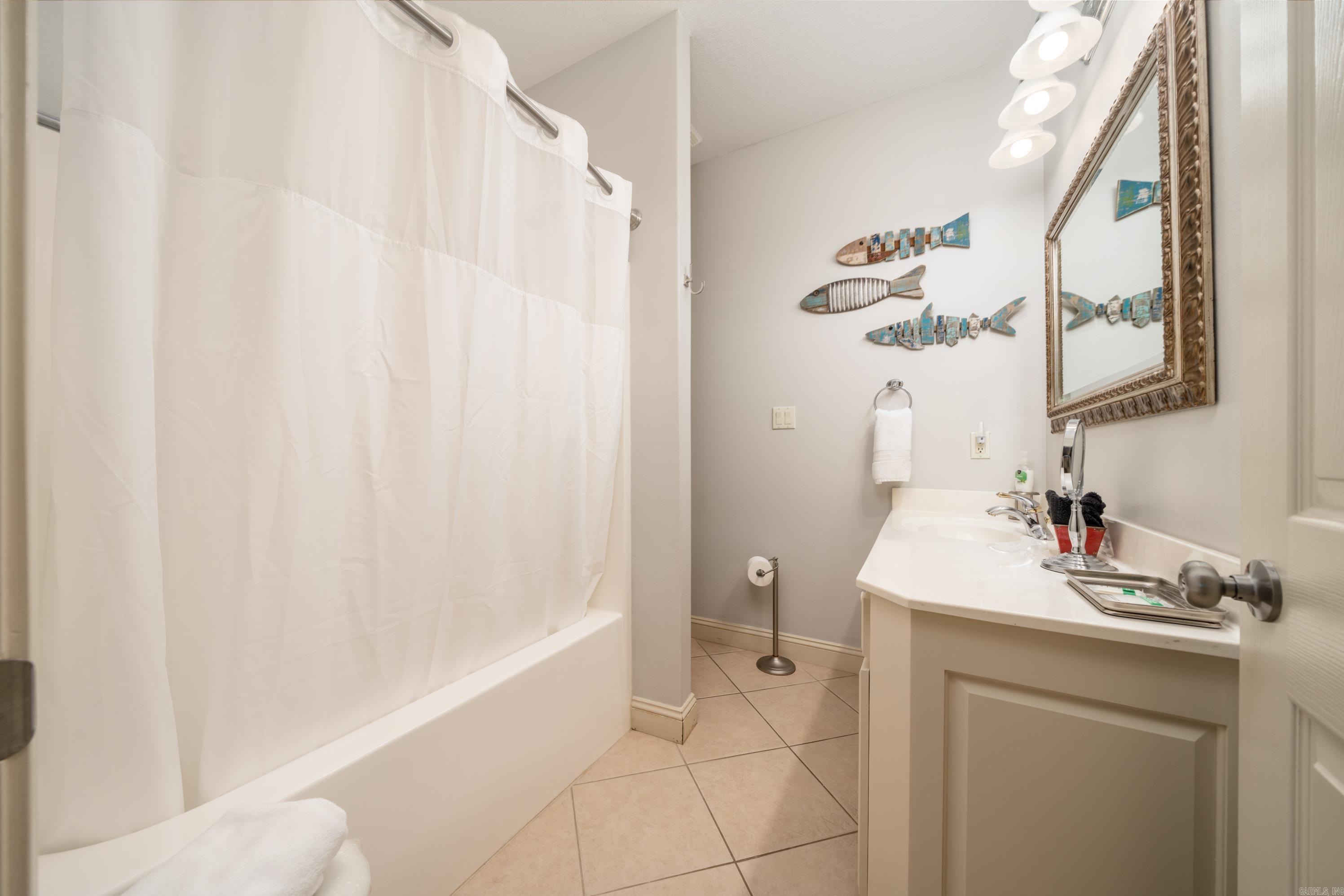 CATALINA COVE HPR - Residential