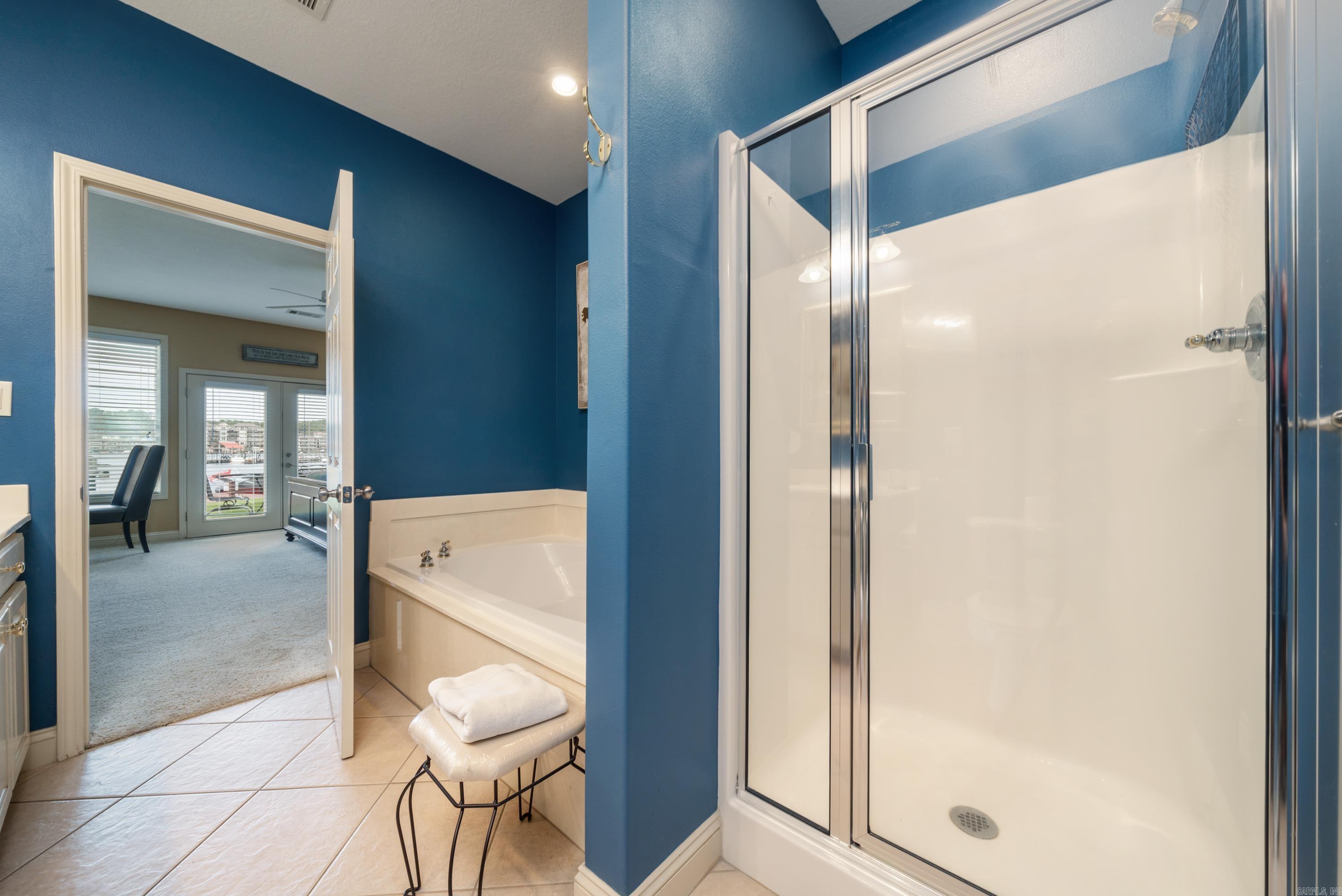 CATALINA COVE HPR - Residential