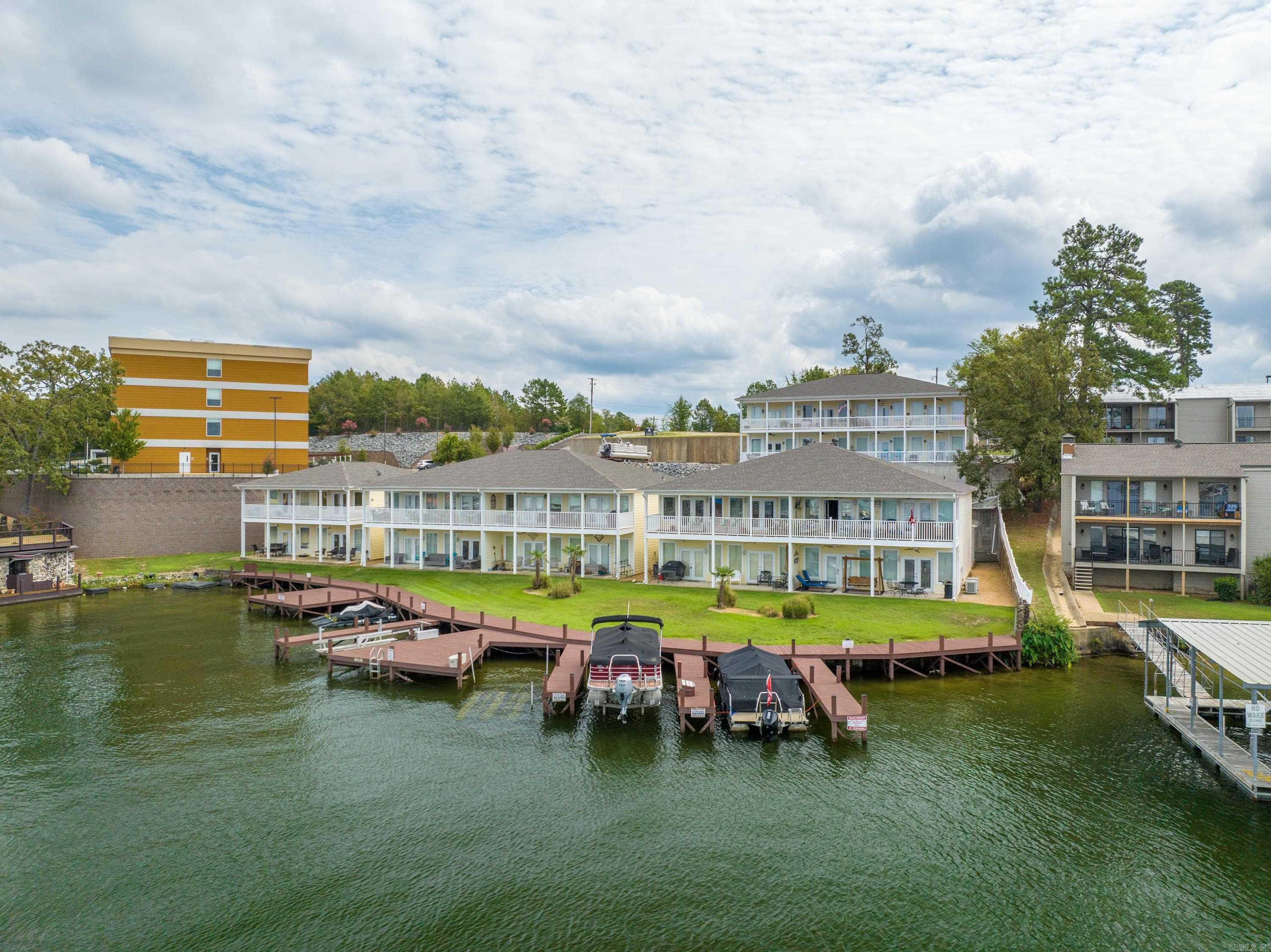 CATALINA COVE HPR - Residential