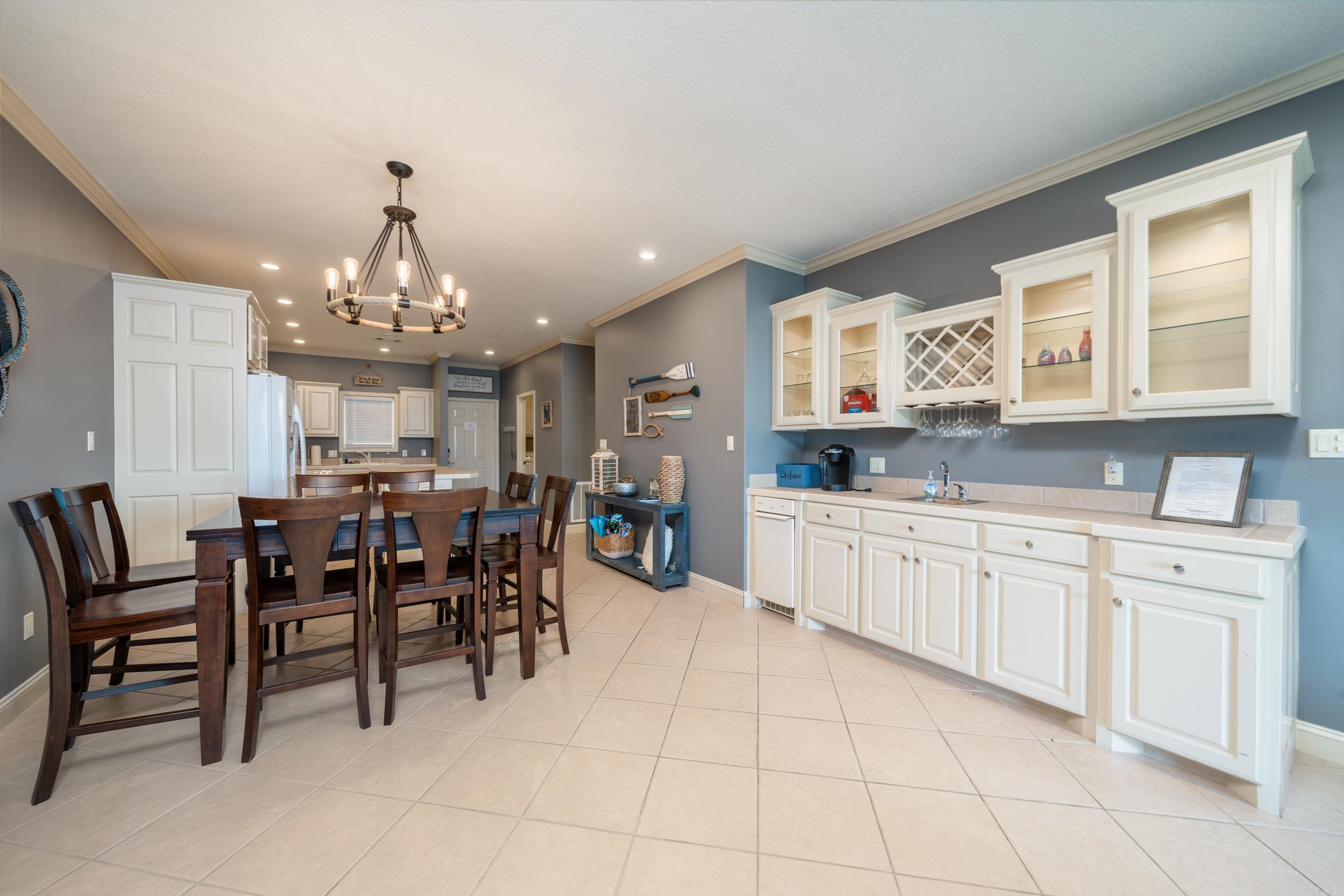 CATALINA COVE HPR - Residential