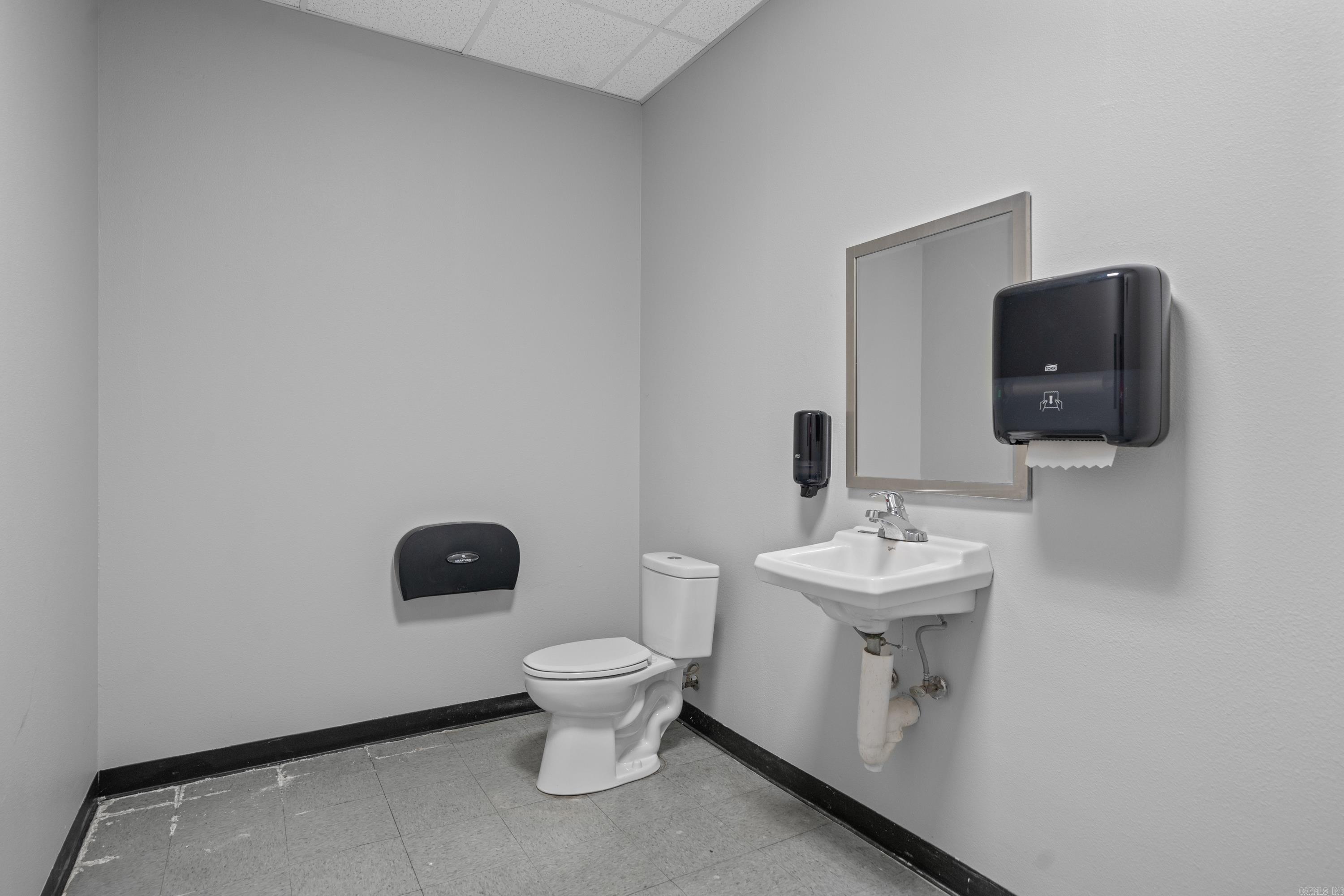 West Port - Commercial Lease