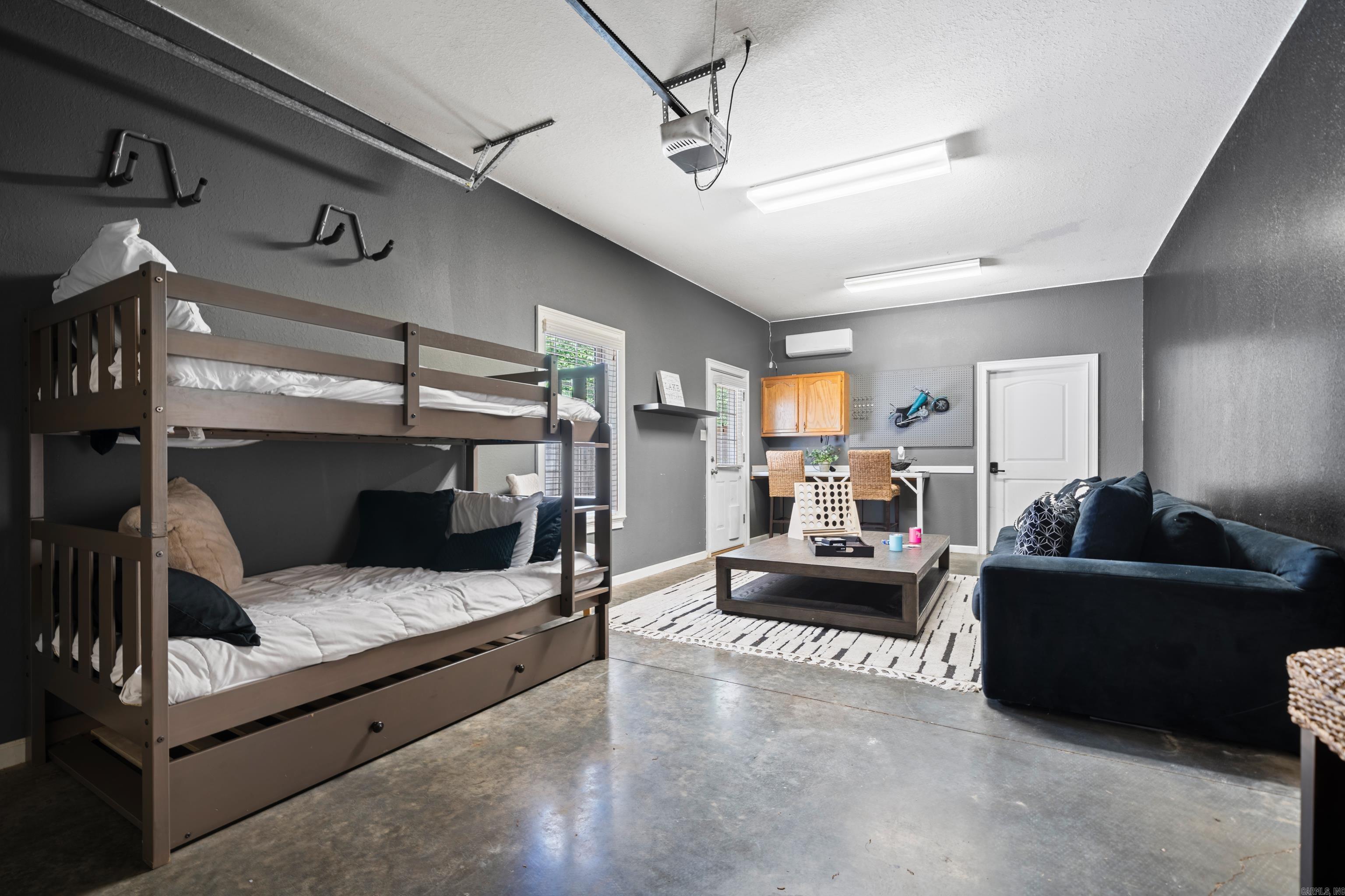 The Oaks - Residential