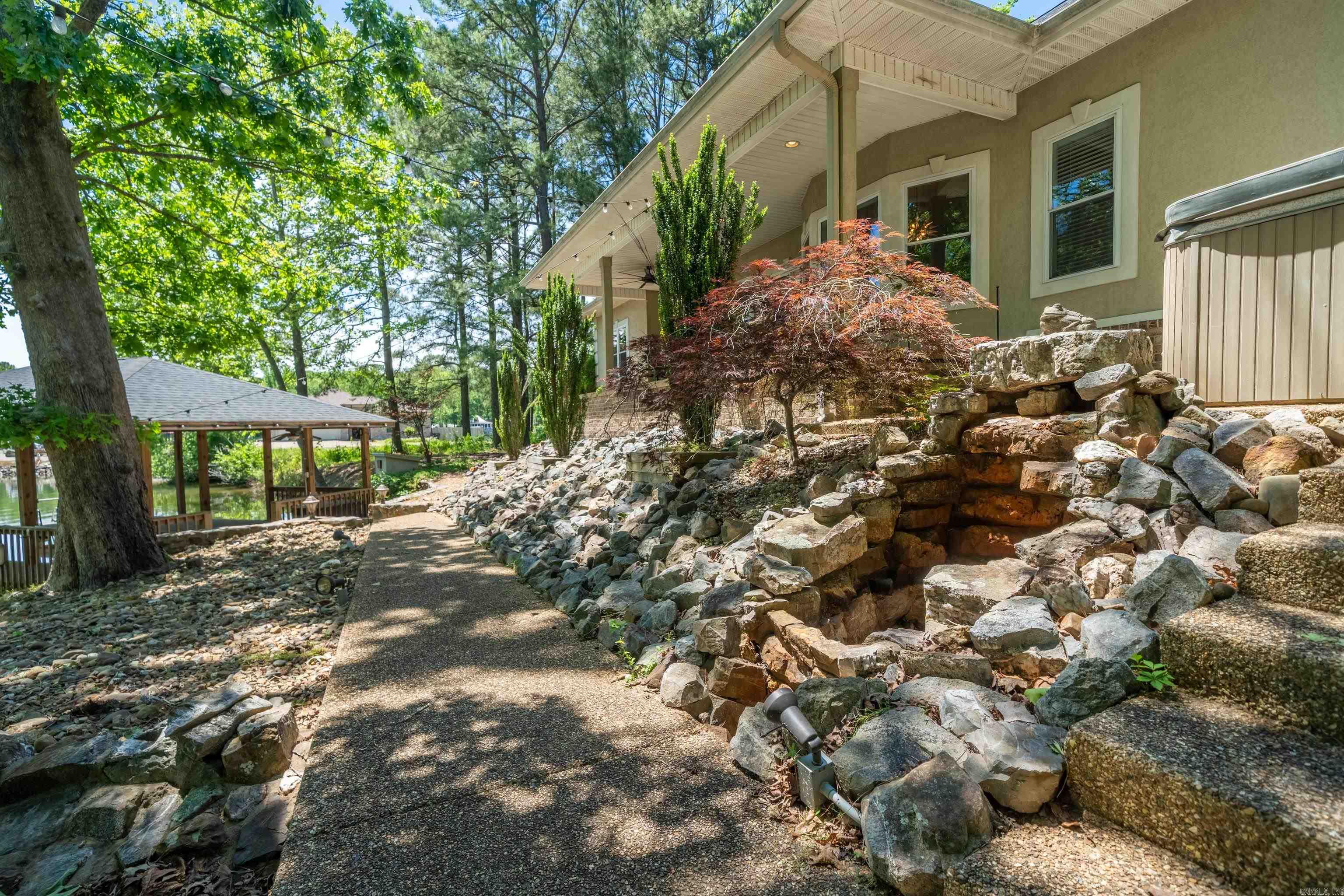 The Oaks - Residential