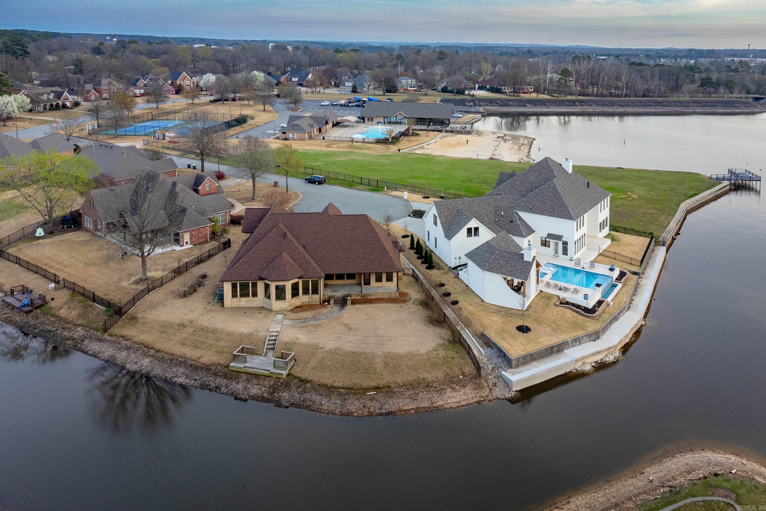HURRICANE LAKE VILLA ESTATES - Residential