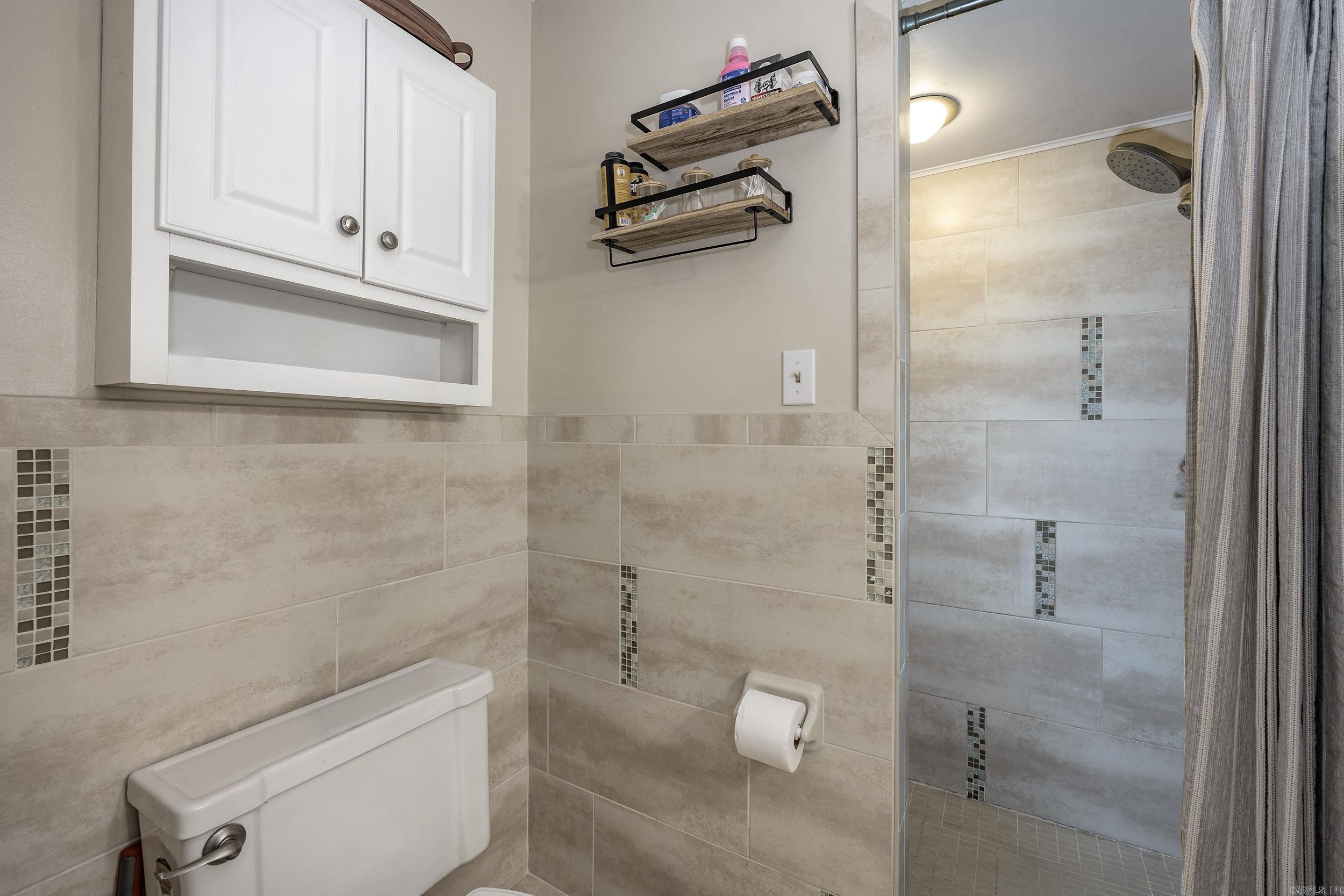 WALTON HEIGHTS - Residential