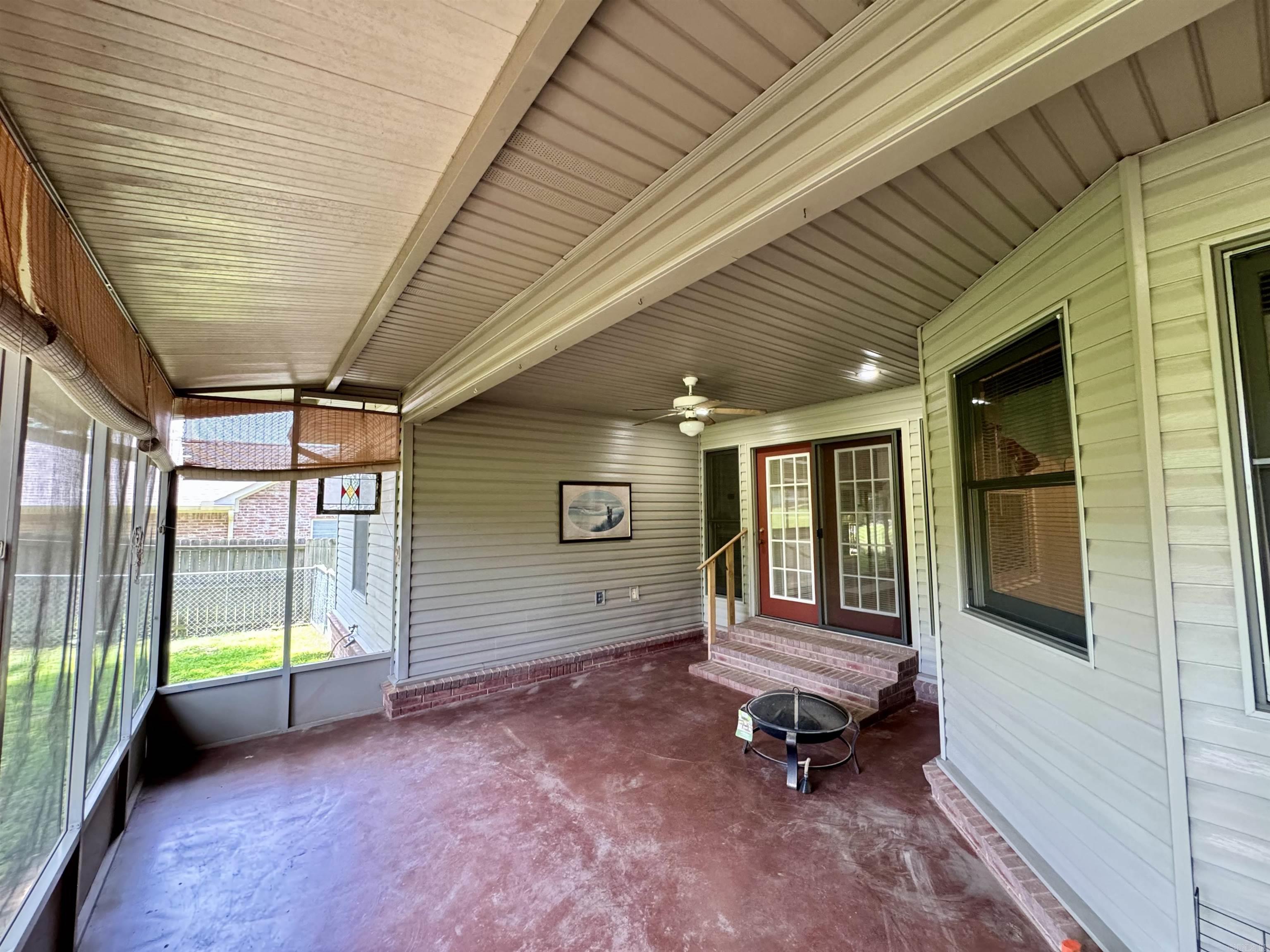 Lake View - Residential