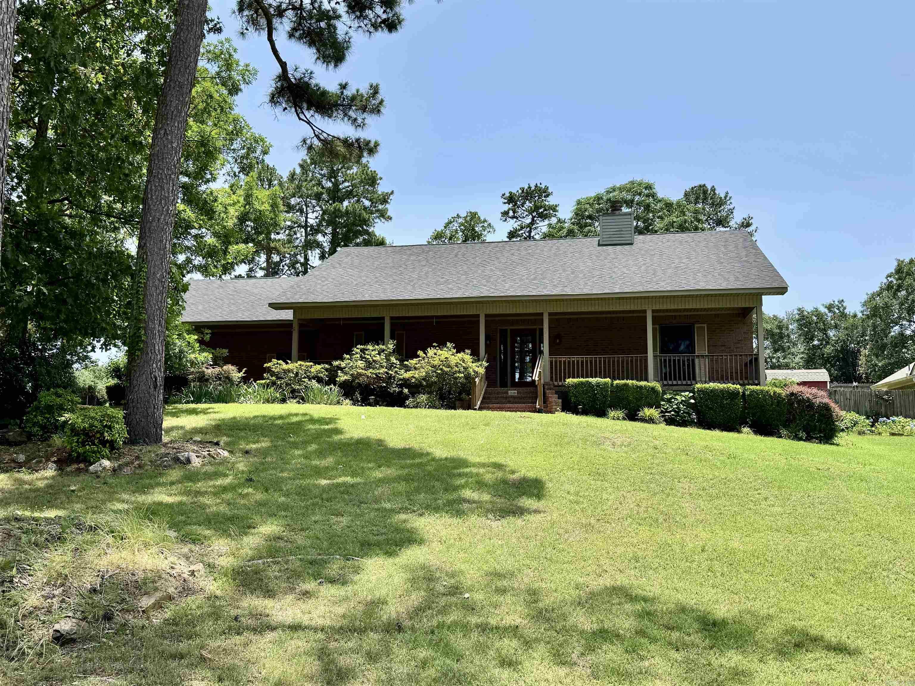 Lake View - Residential