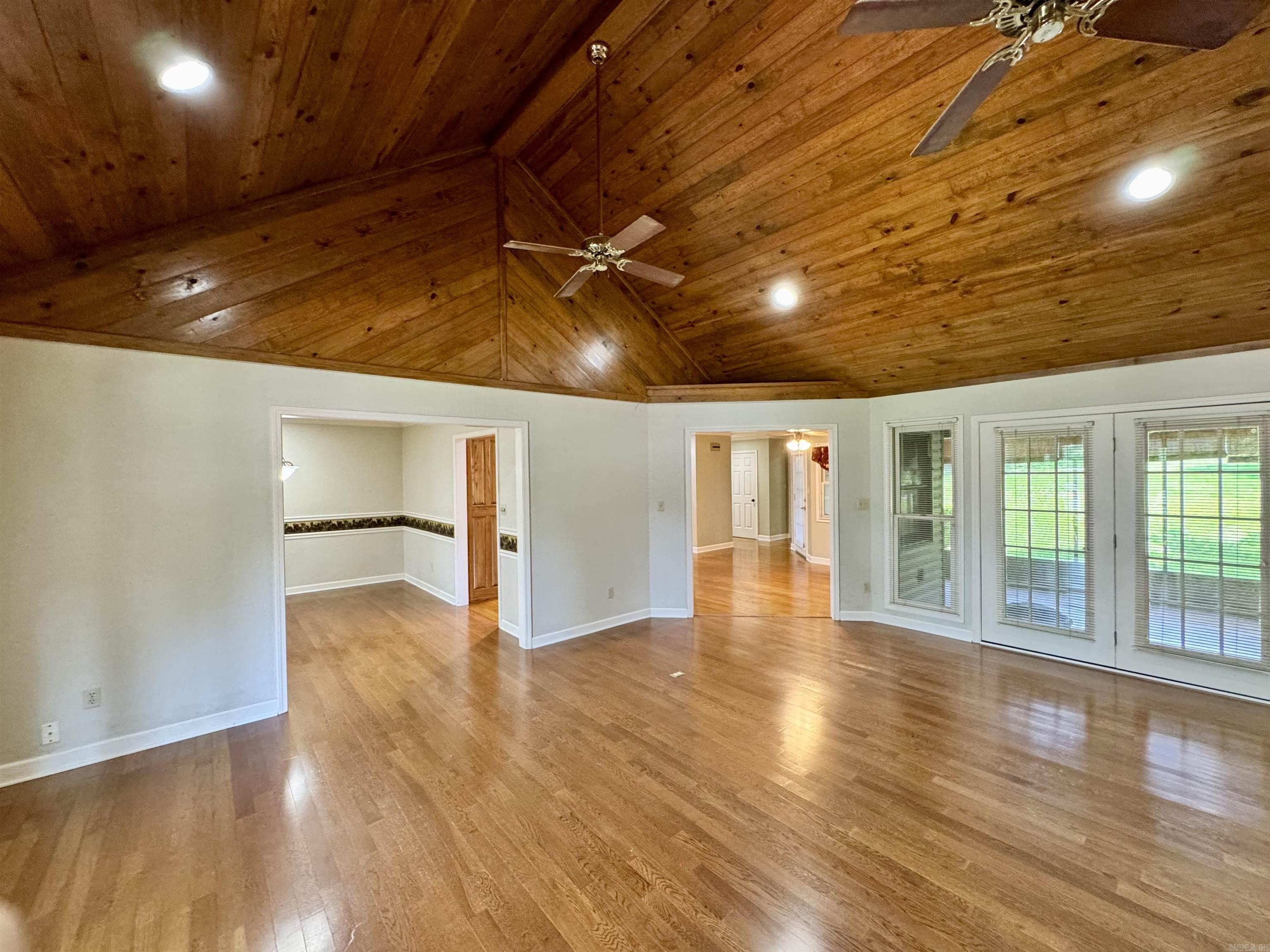 Lake View - Residential