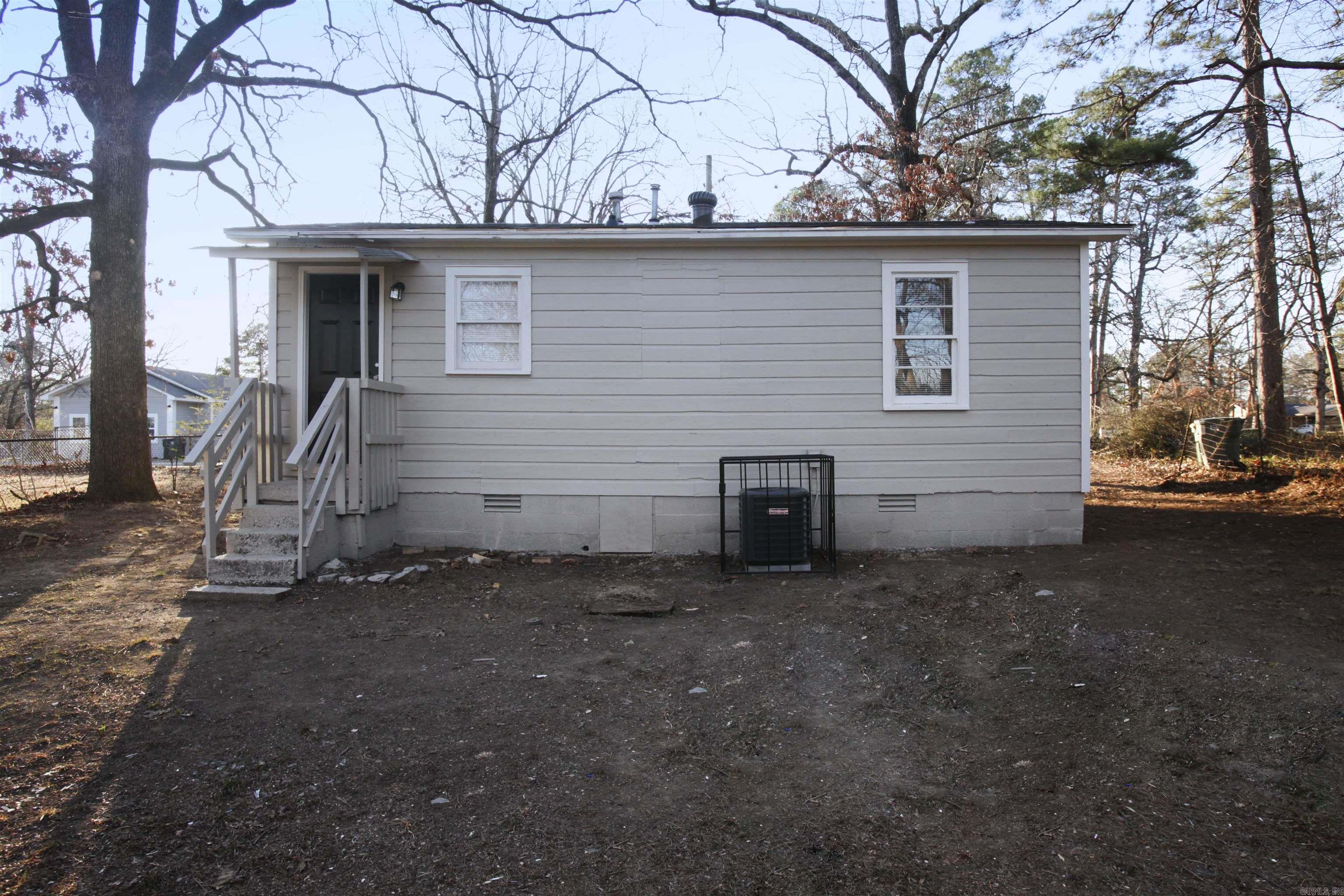 Barrow John - Residential Lease