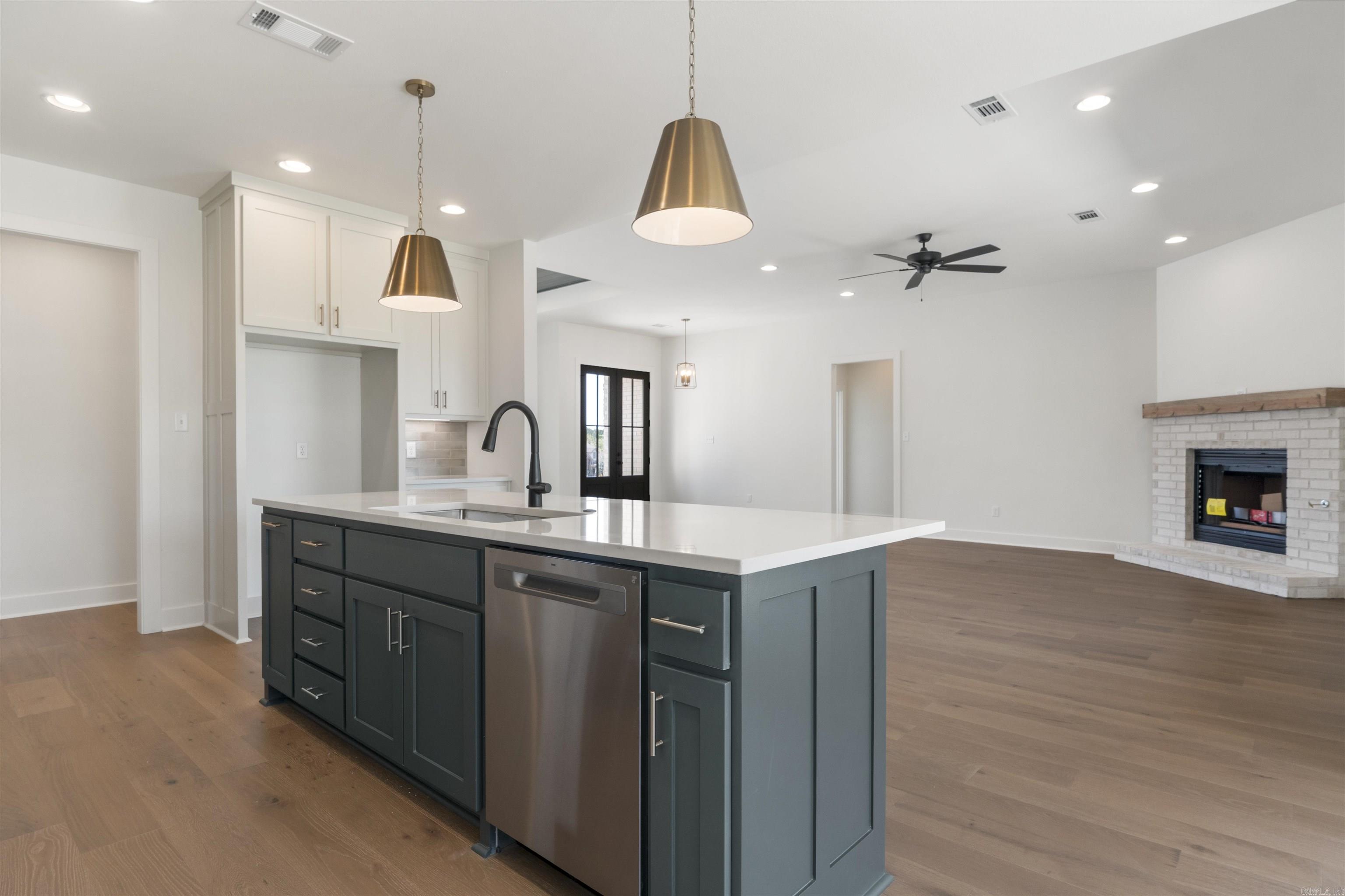 GLENWOOD SPRINGS - Residential