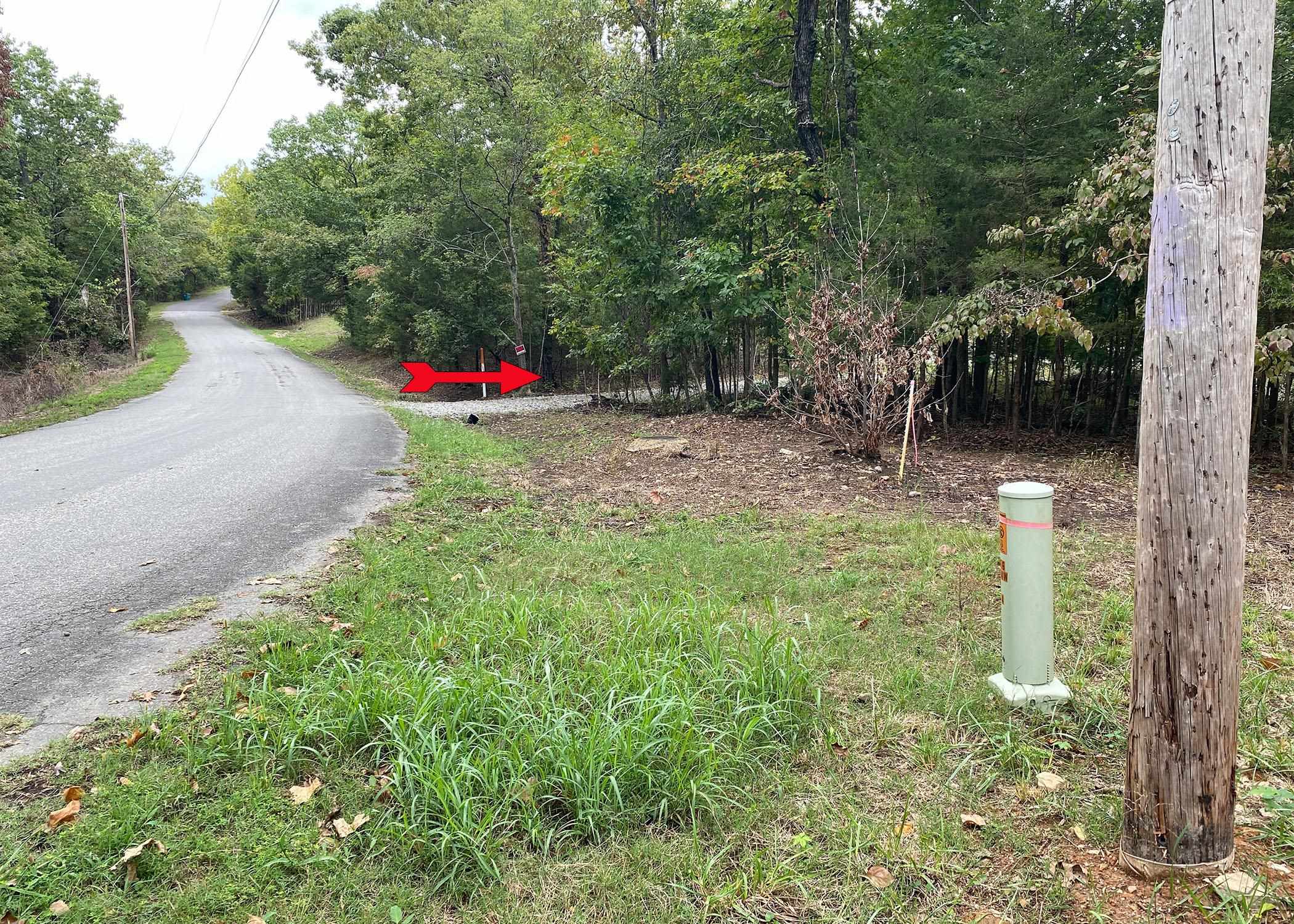 Mockingbird Hill - Land