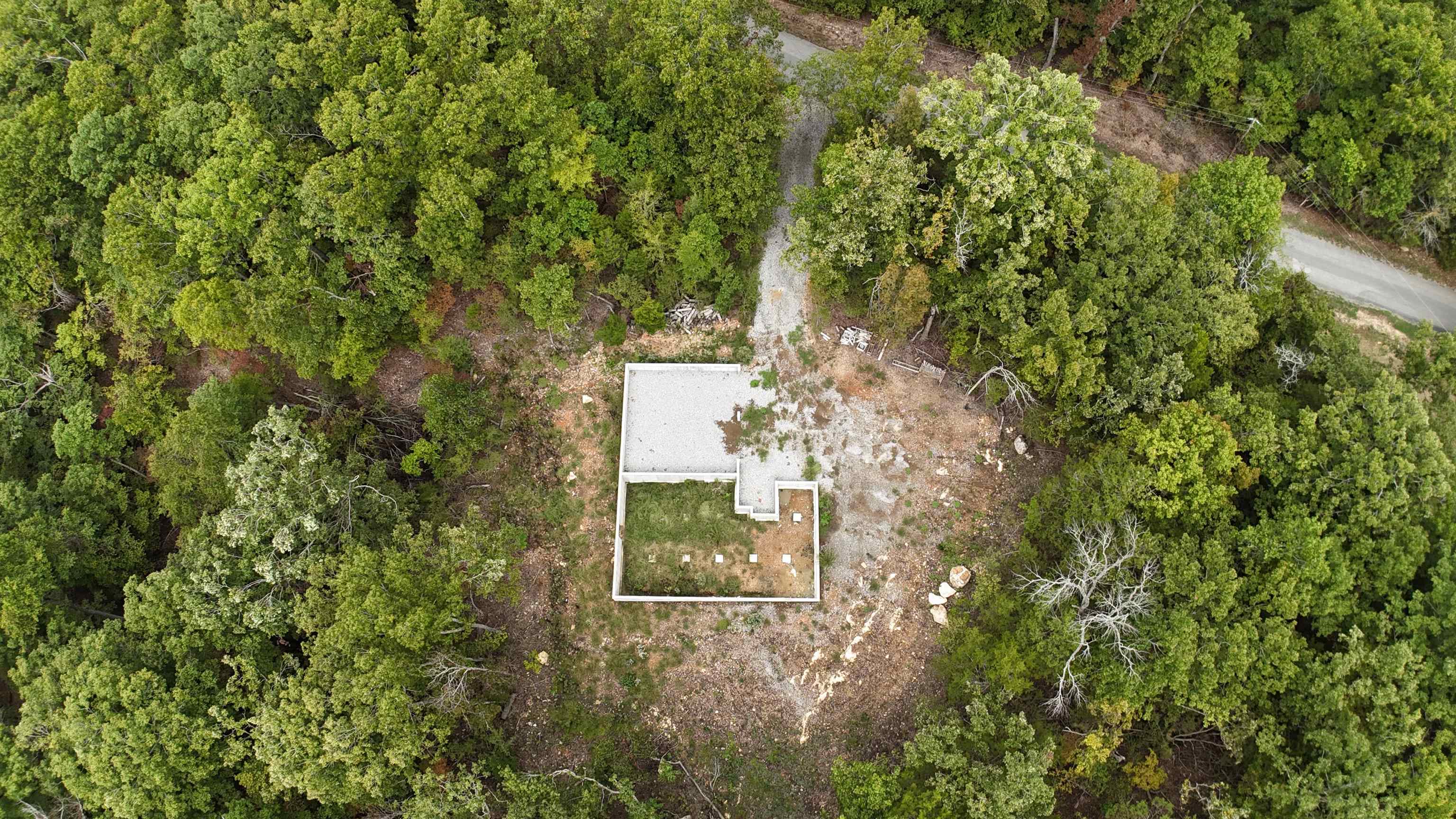 Mockingbird Hill - Land