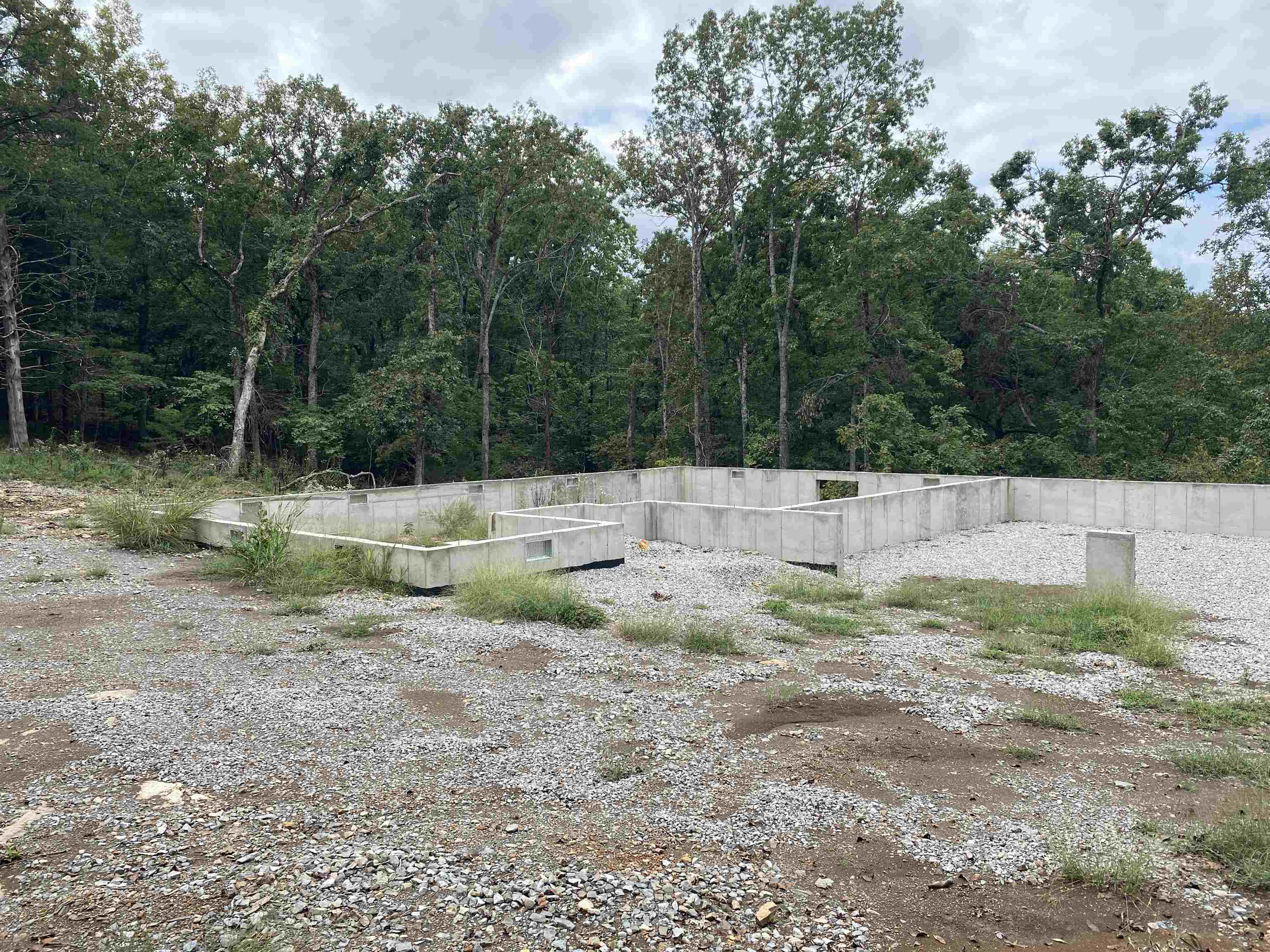 Mockingbird Hill - Land