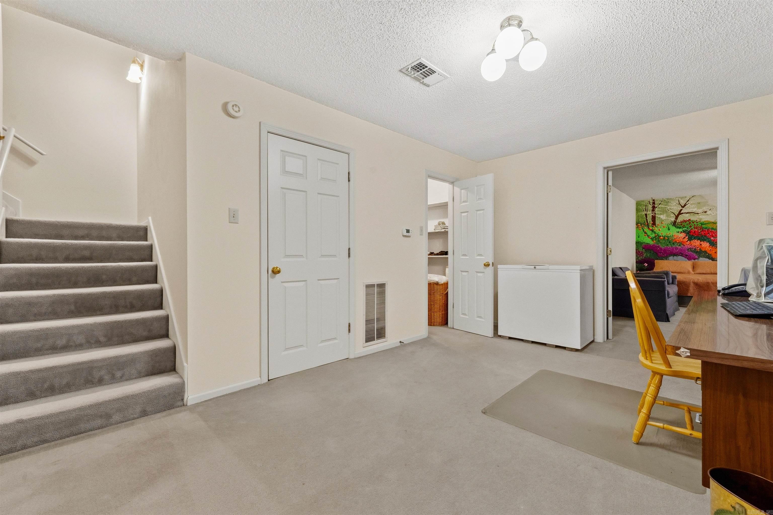 OVERBROOK - Residential