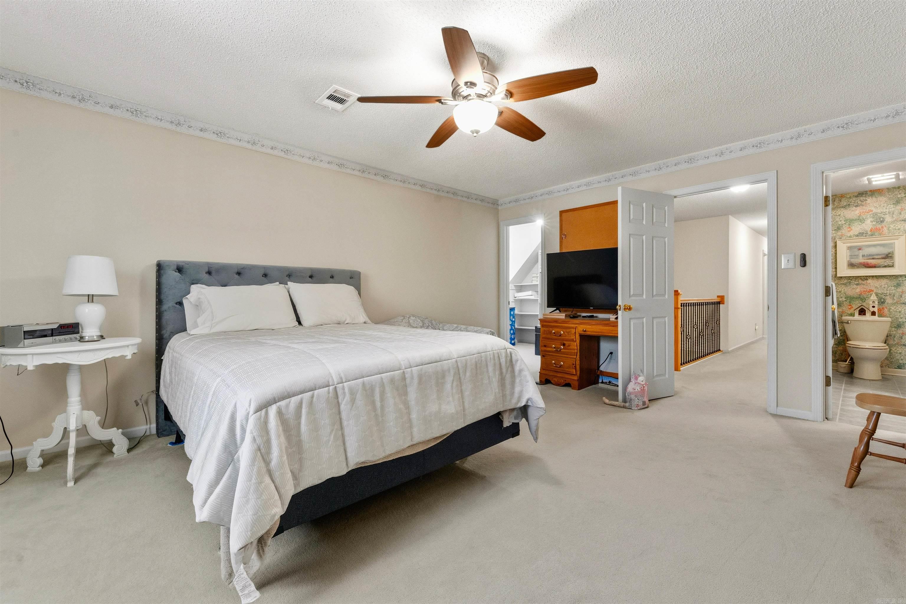 OVERBROOK - Residential