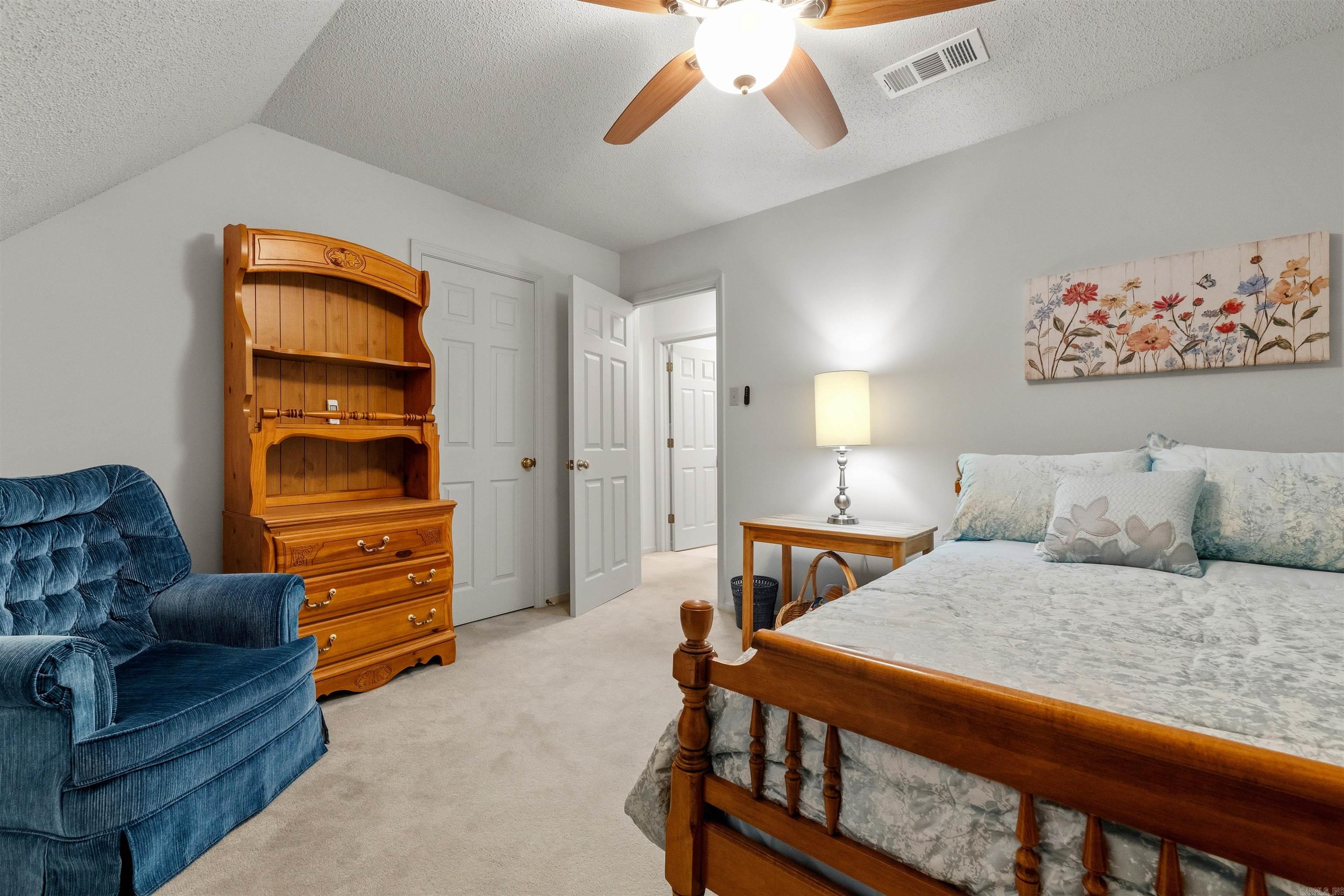 OVERBROOK - Residential