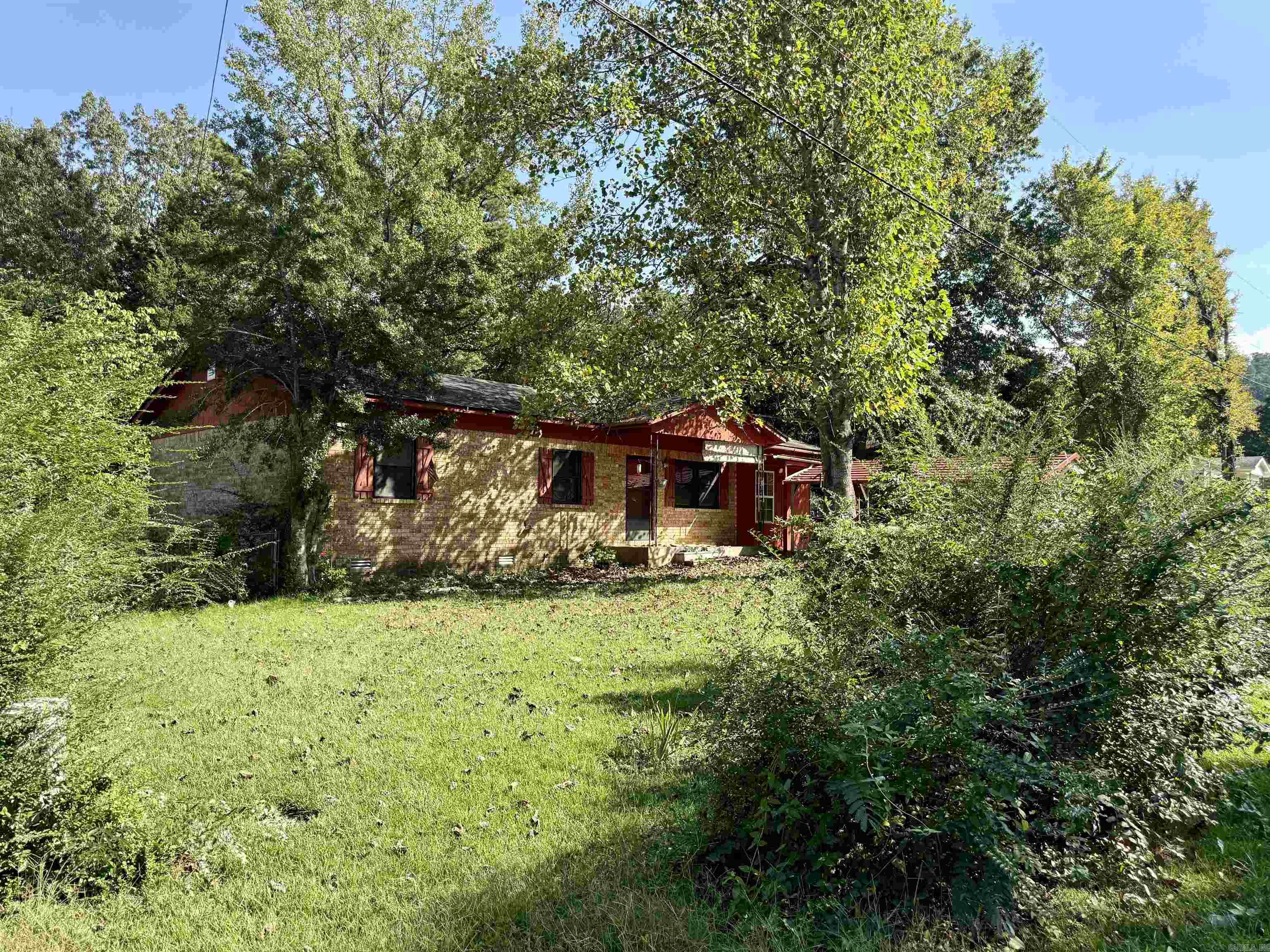 Meadowbrook 1 - Residential