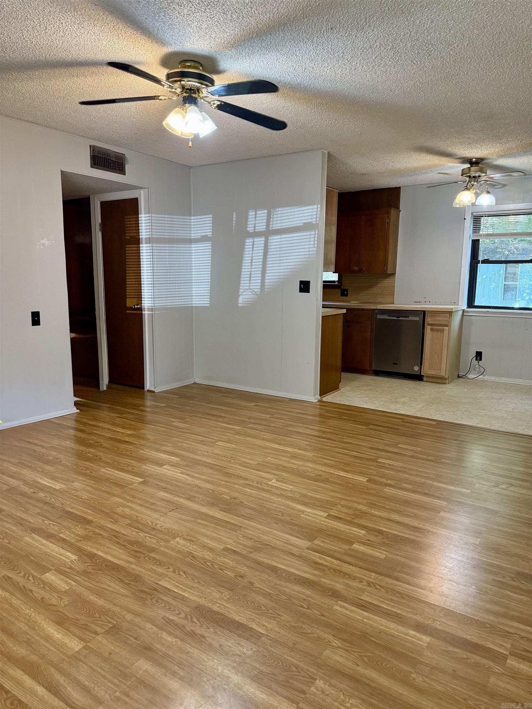 Meadowbrook 1 - Residential