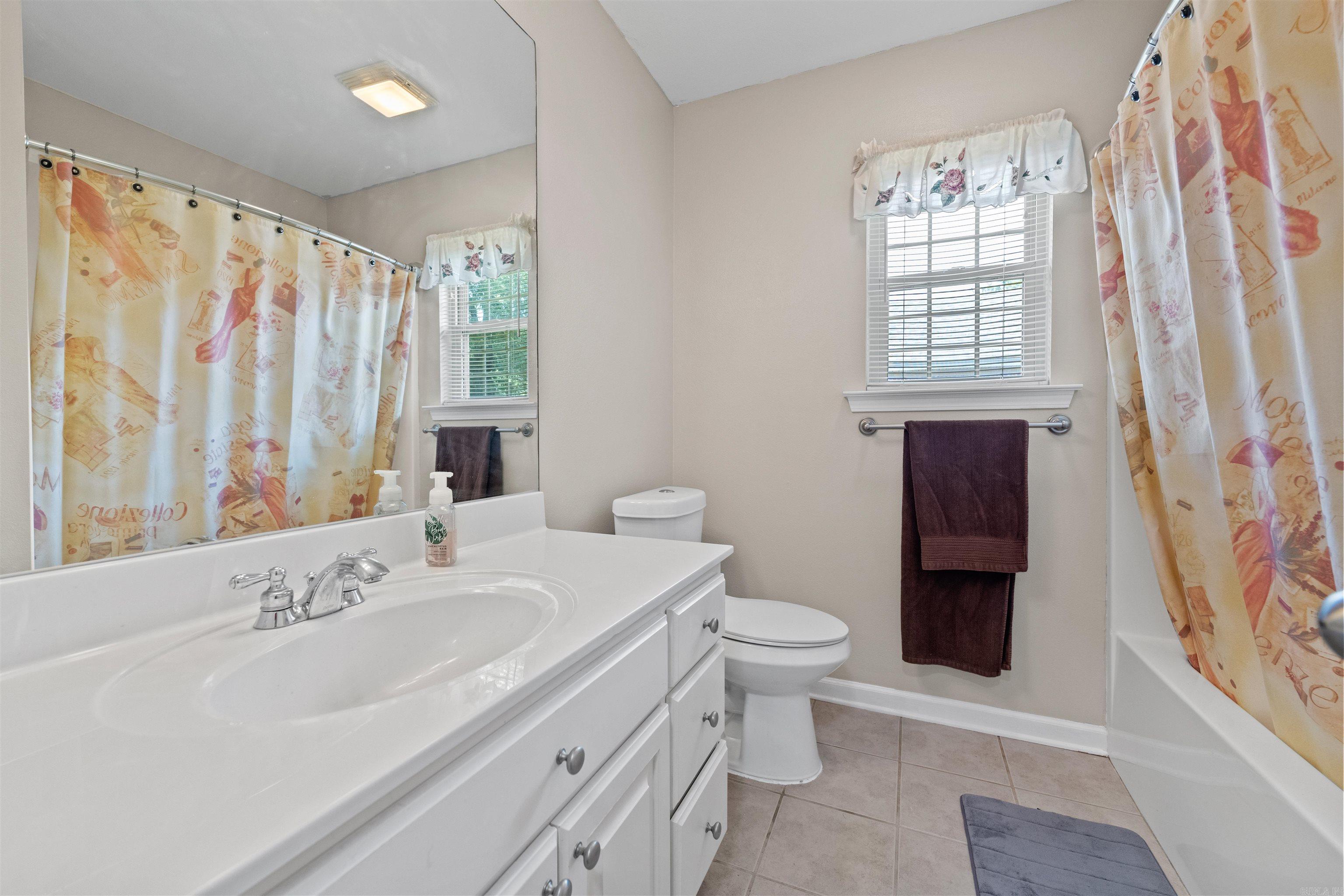 COLLENWOOD - Residential