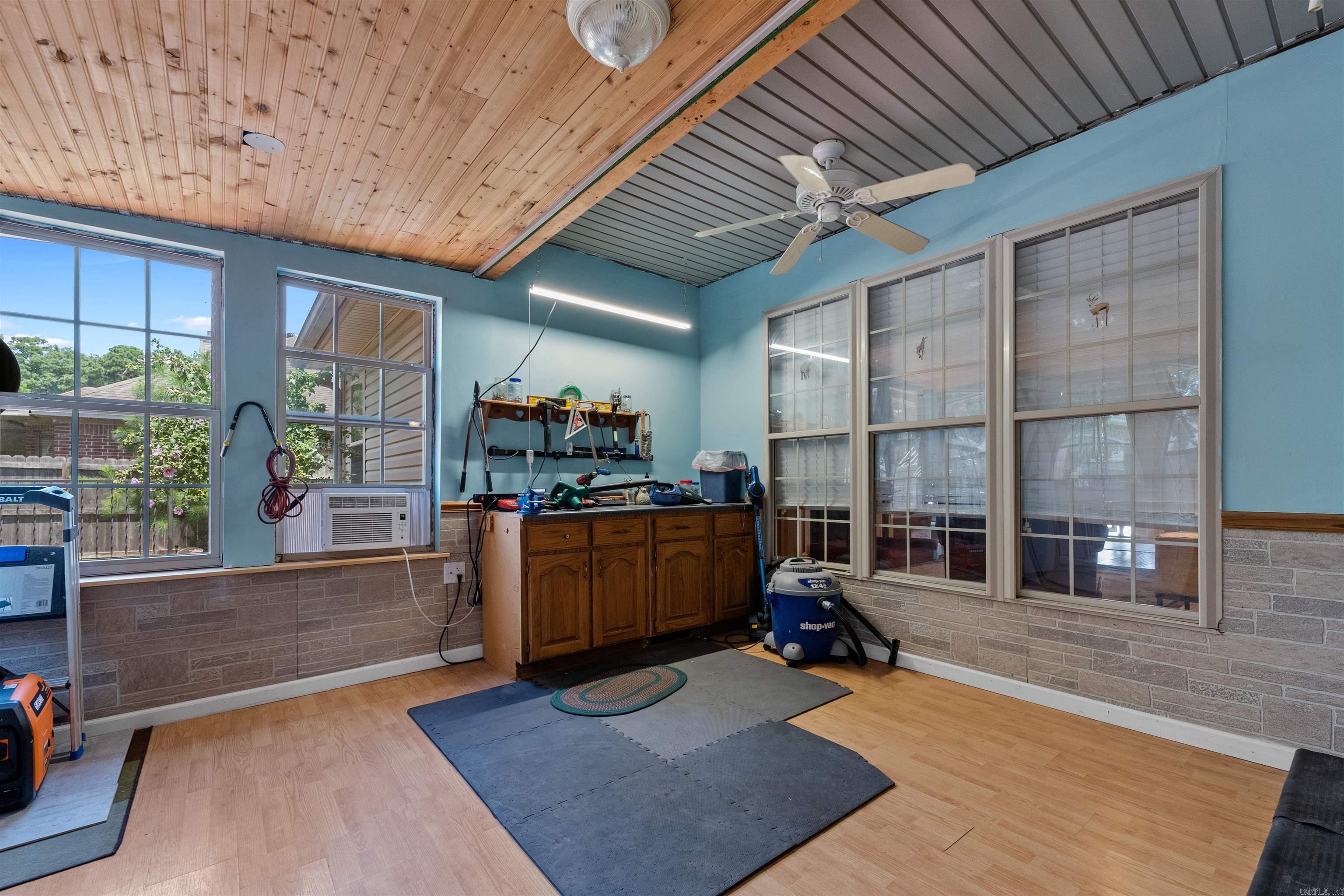 COLLENWOOD - Residential