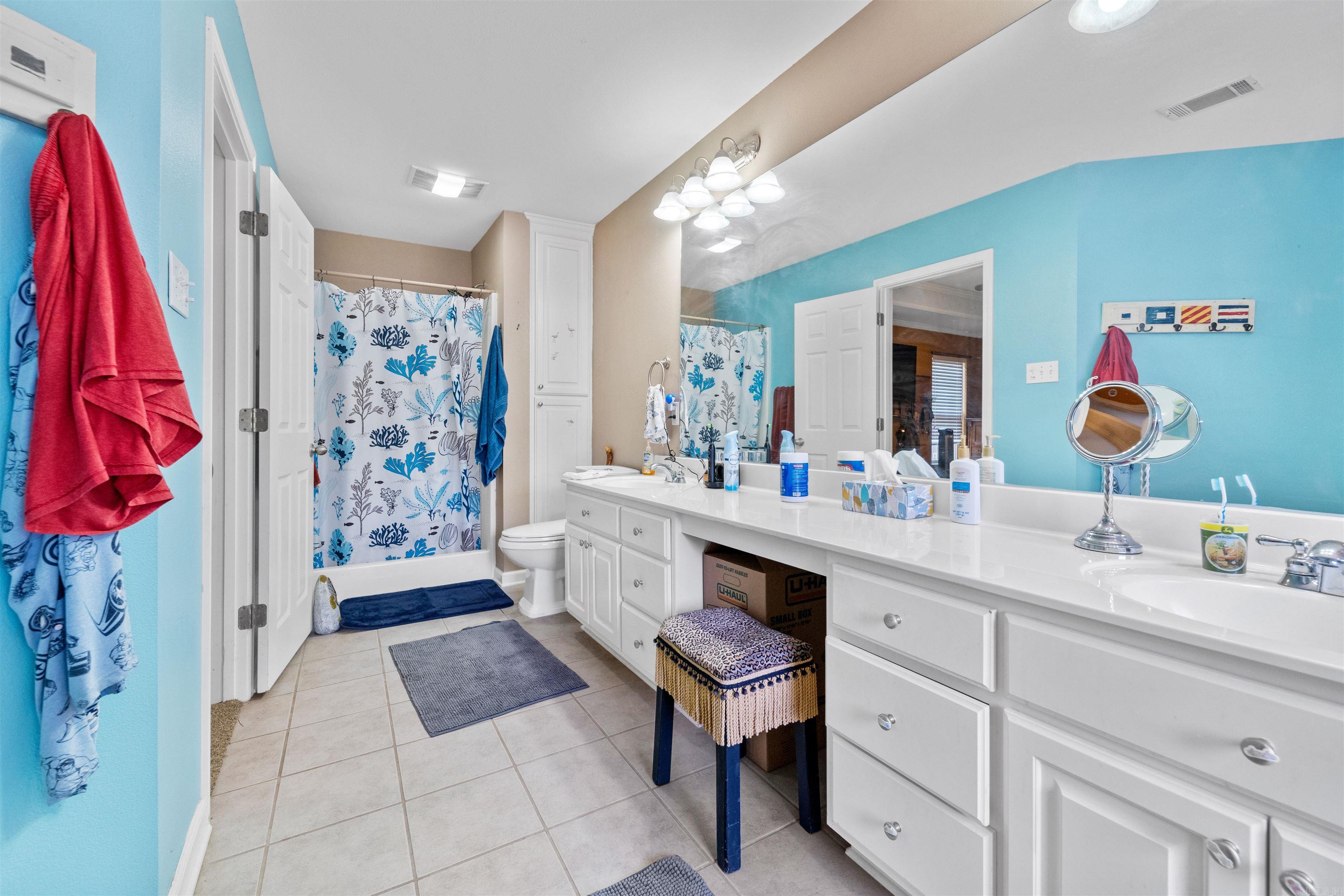 COLLENWOOD - Residential