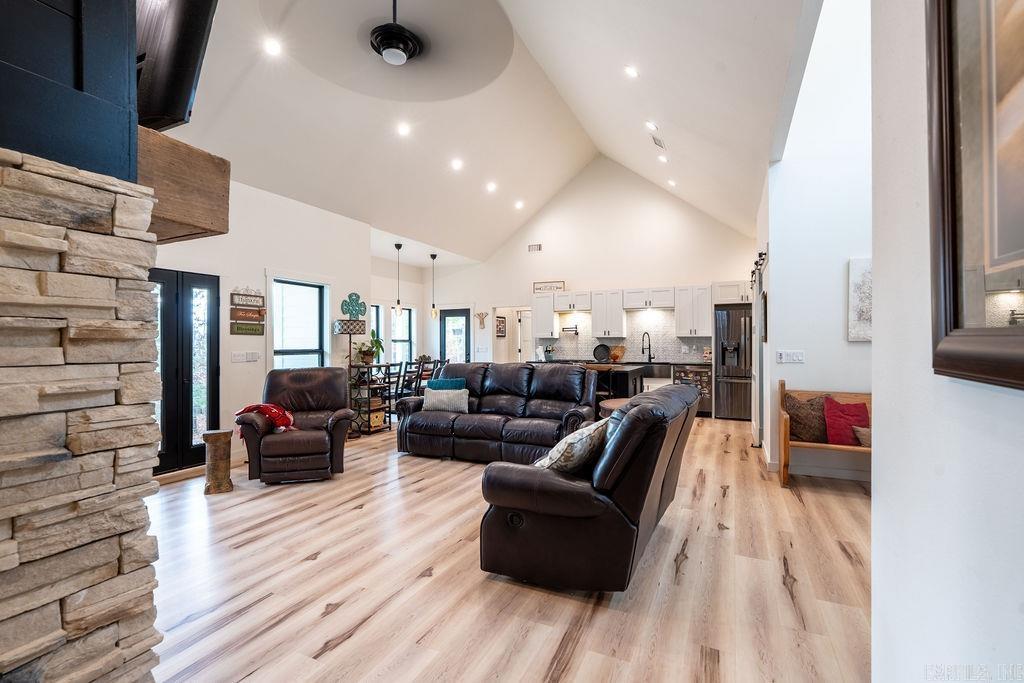 Island Shores Phase II - Residential