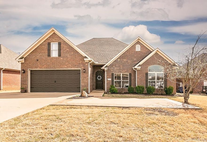 Take a look at this home in the sought after Greystone community! This 4 bedroom, 2.5 bathroom house offers a split floor plan with an open concept. The 4th bedroom can also be counted as a bonus room. From the kitchen, you can walk out on the deck and enjoy a fully fenced in back yard (with two gates) looking at the 9th tee box at the Cypress Creek Golf Course. Extra parking pad!! This house is nestled in the back of Greystone keeping it quiet and kid friendly. Don't miss out!