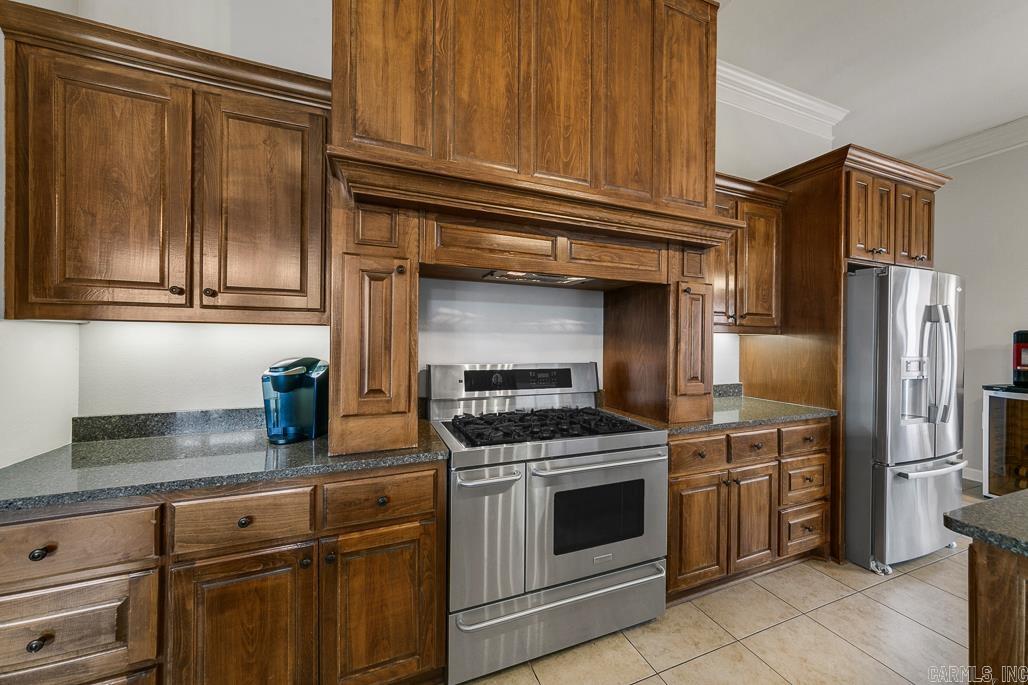 GREYSTONE - Residential