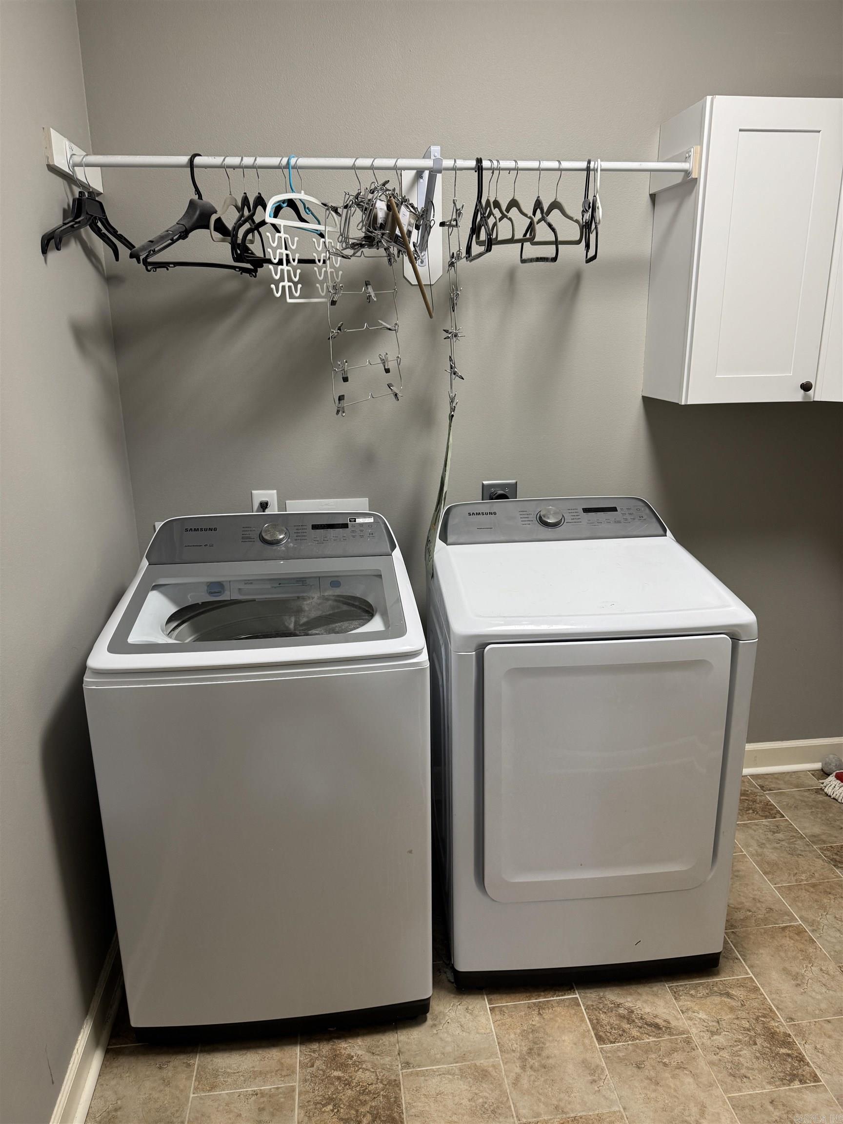 FIELDPOINTE ADD - Residential