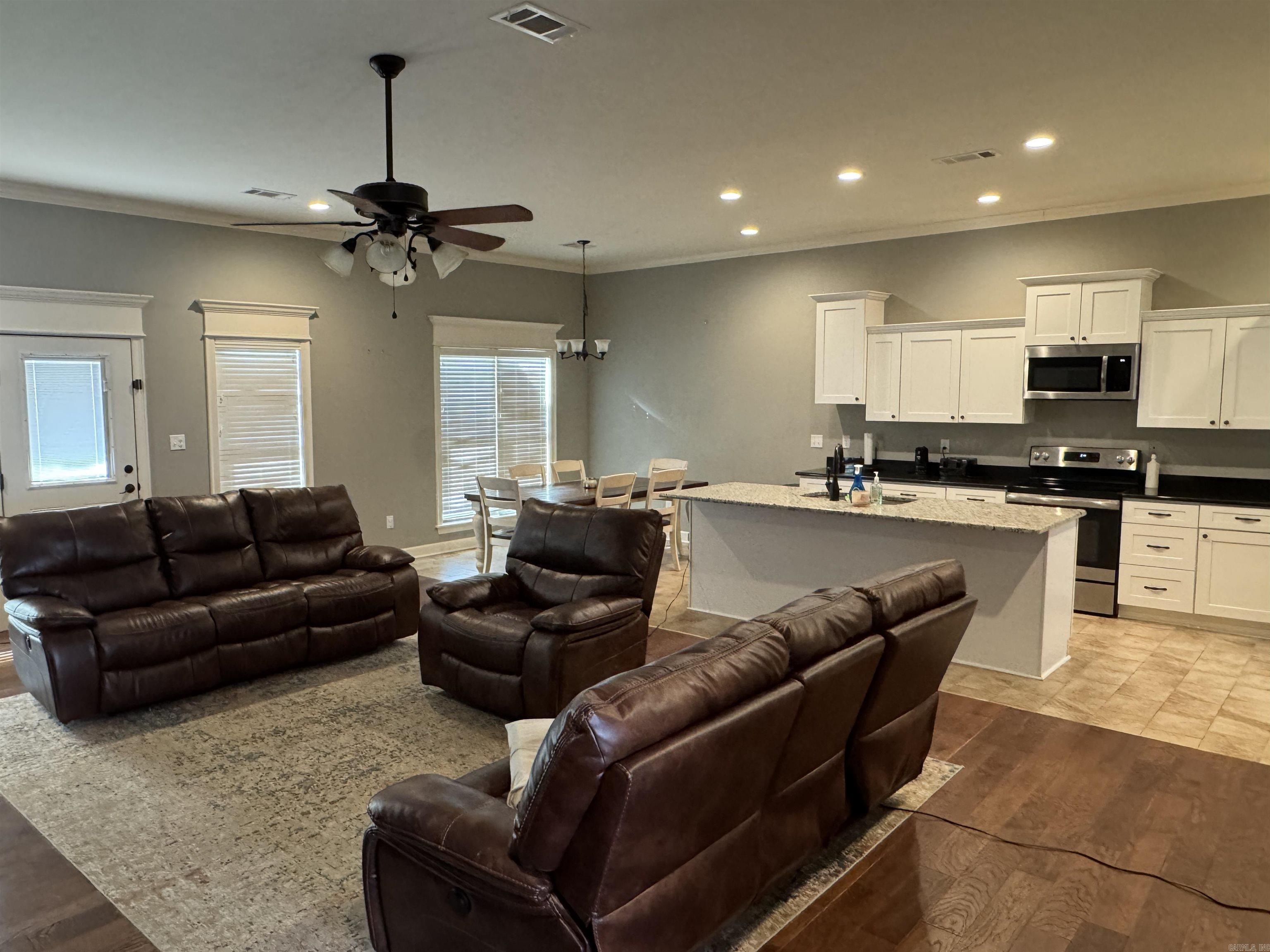 FIELDPOINTE ADD - Residential