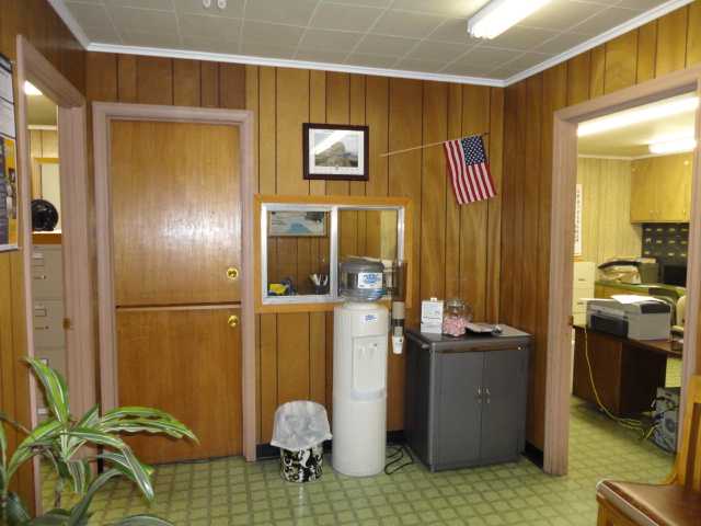 Enmar - Commercial Sale