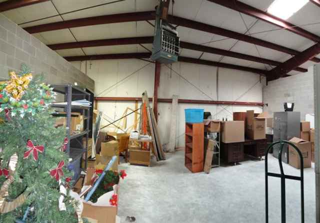 Enmar - Commercial Sale