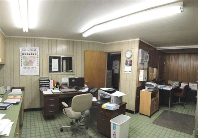 Enmar - Commercial Sale