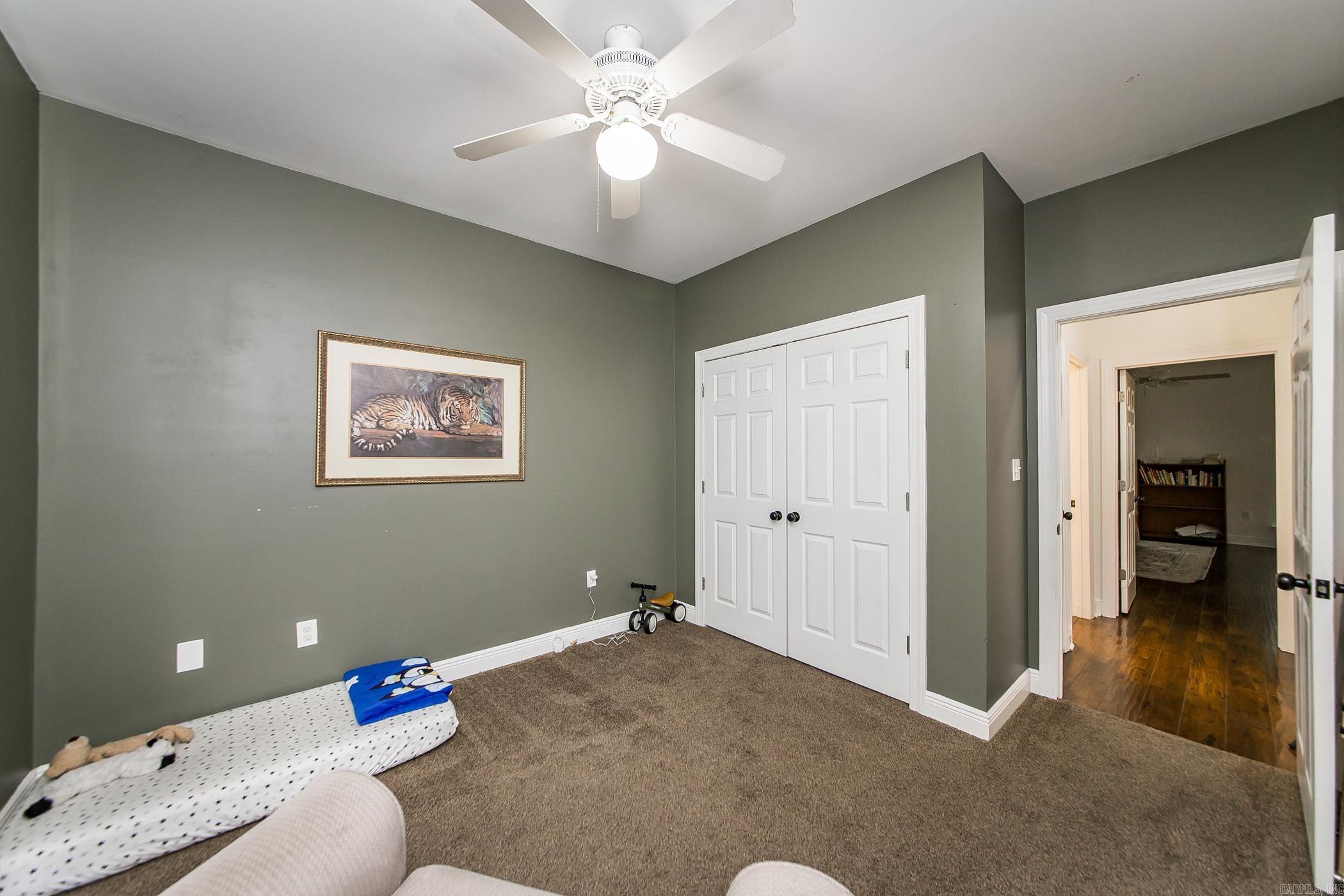 PLEASANT MEADOWS - Residential