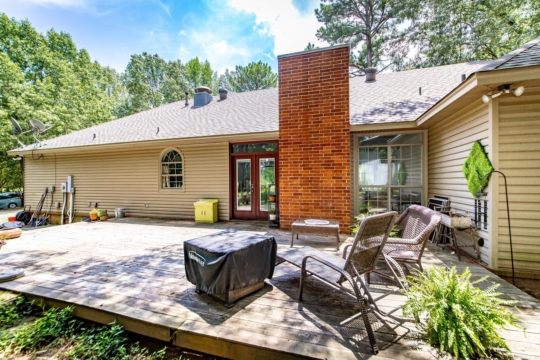 PLEASANT MEADOWS - Residential