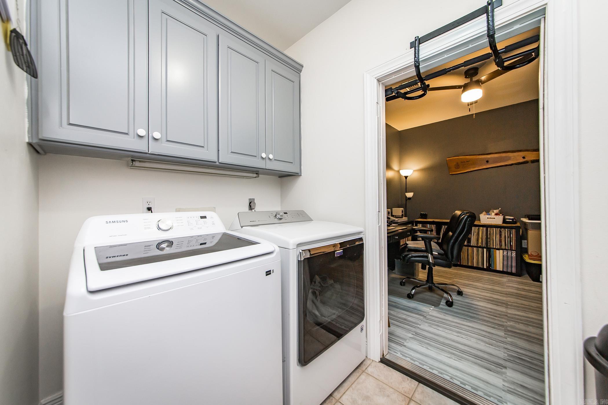 PLEASANT MEADOWS - Residential