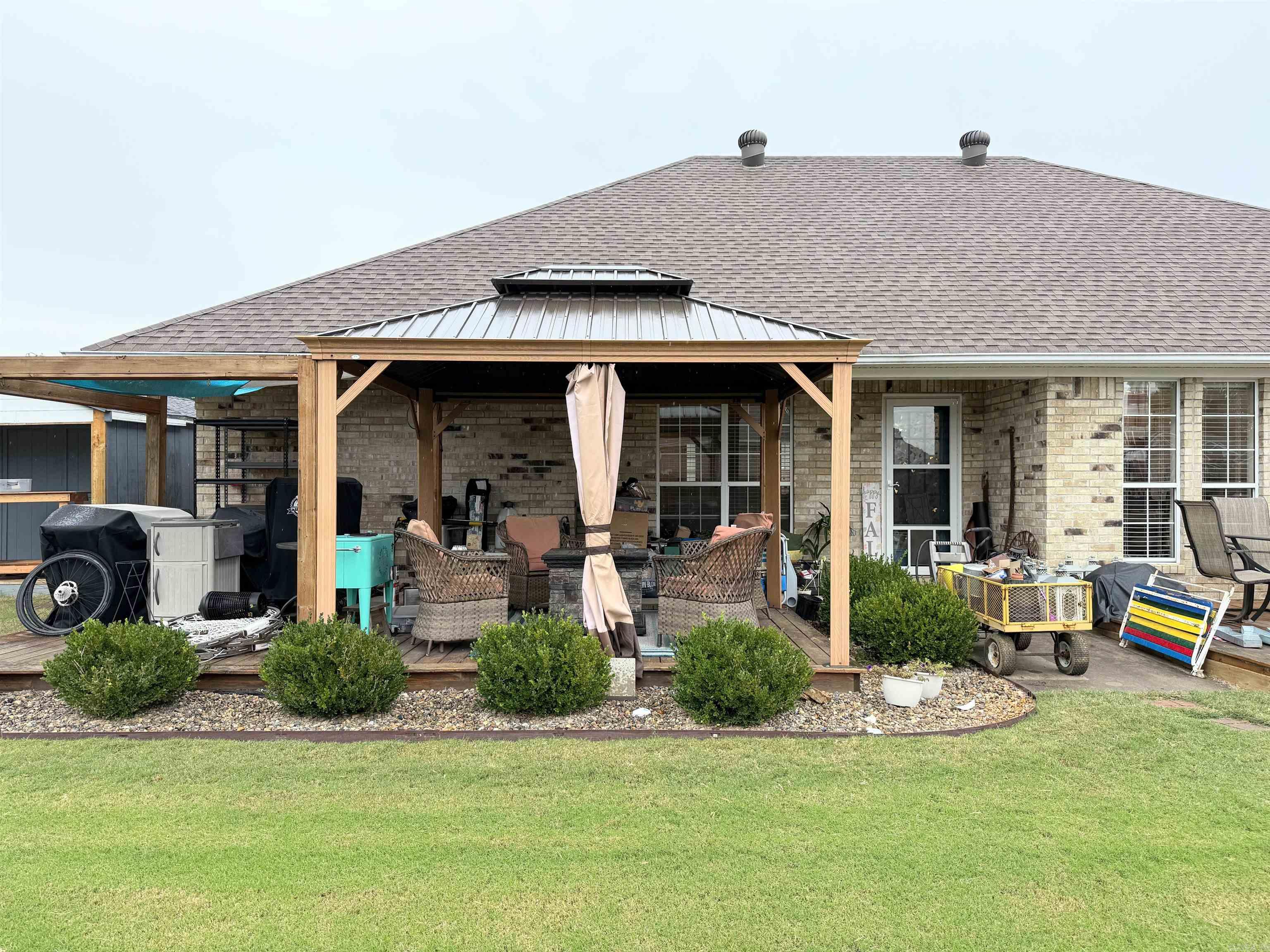 WINDSOR PARK - Residential