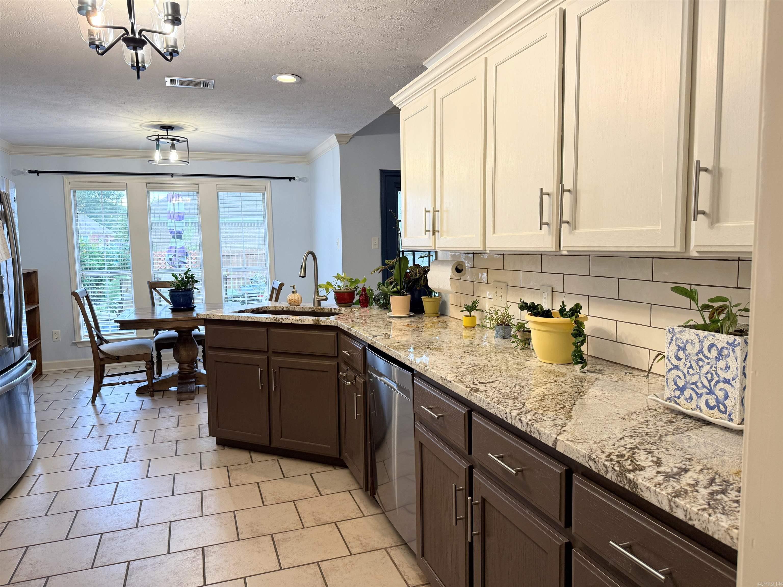 WINDSOR PARK - Residential